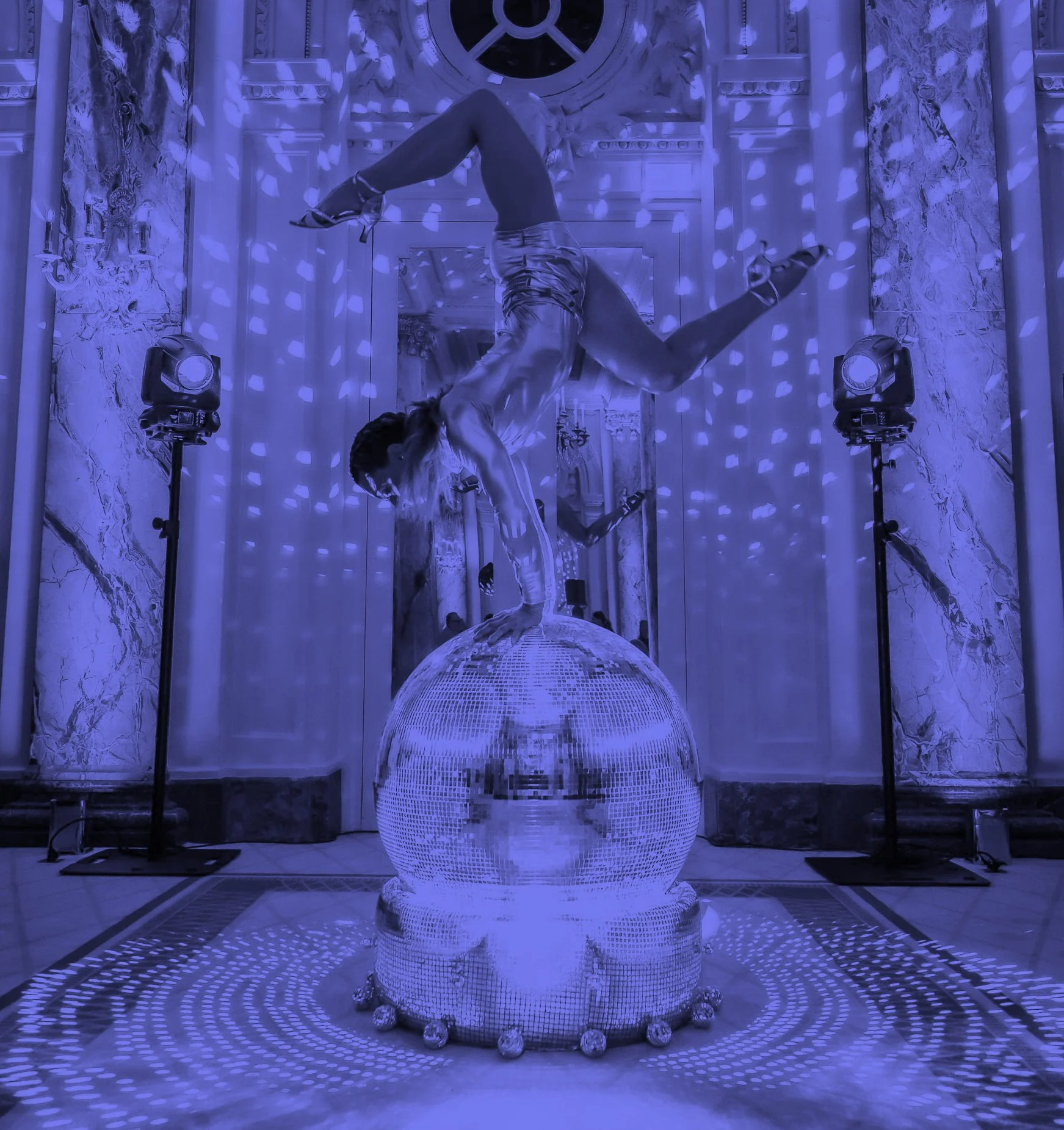 LUXURY_04.jpg