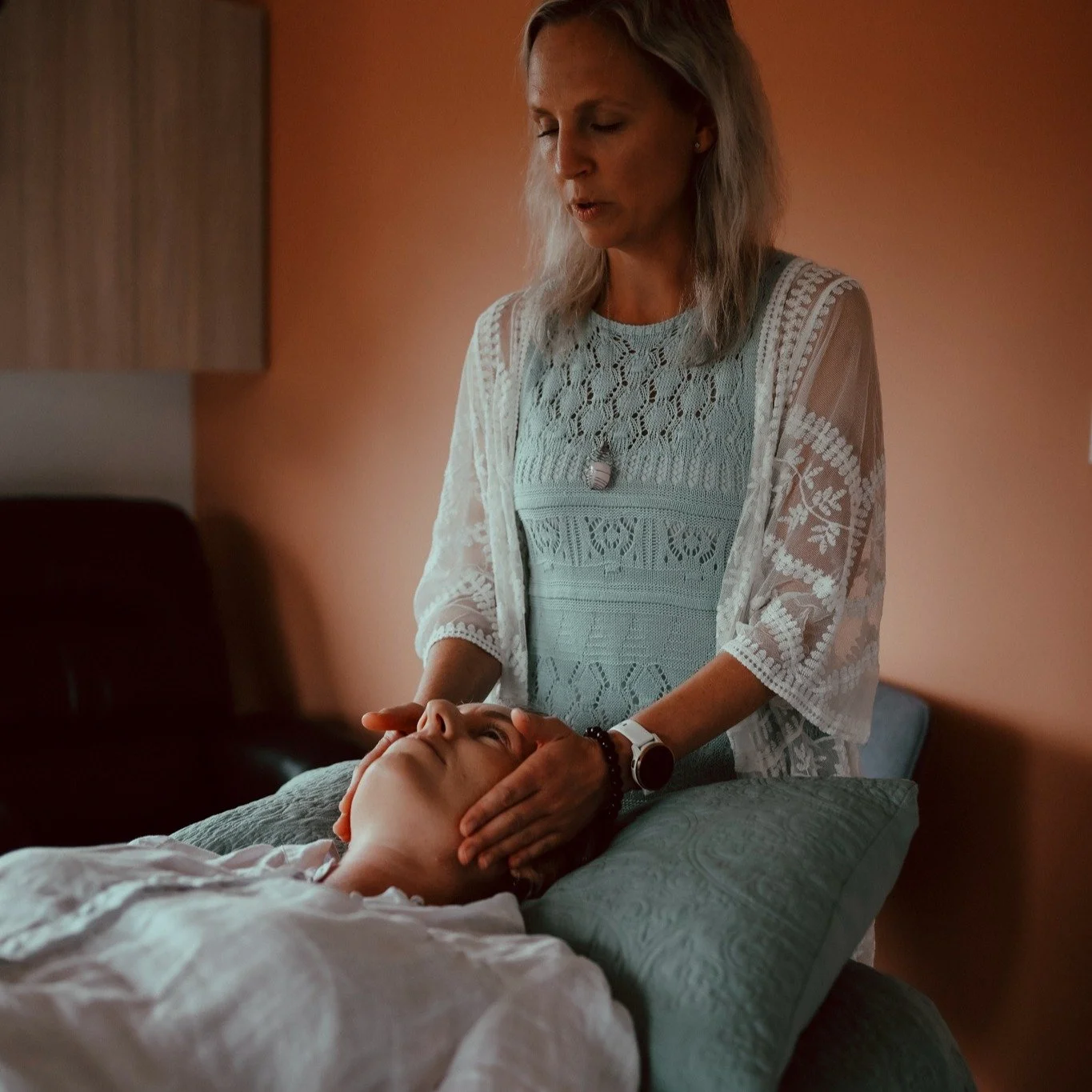 I&rsquo;ve been a little quiet here&hellip;
but very busy behind the scenes. 🤍

This is a small sneak peek from a recent shoot with Addie from @fifthofasecond_ , capturing the next stage of my business. She listened so deeply to what I wanted to exp