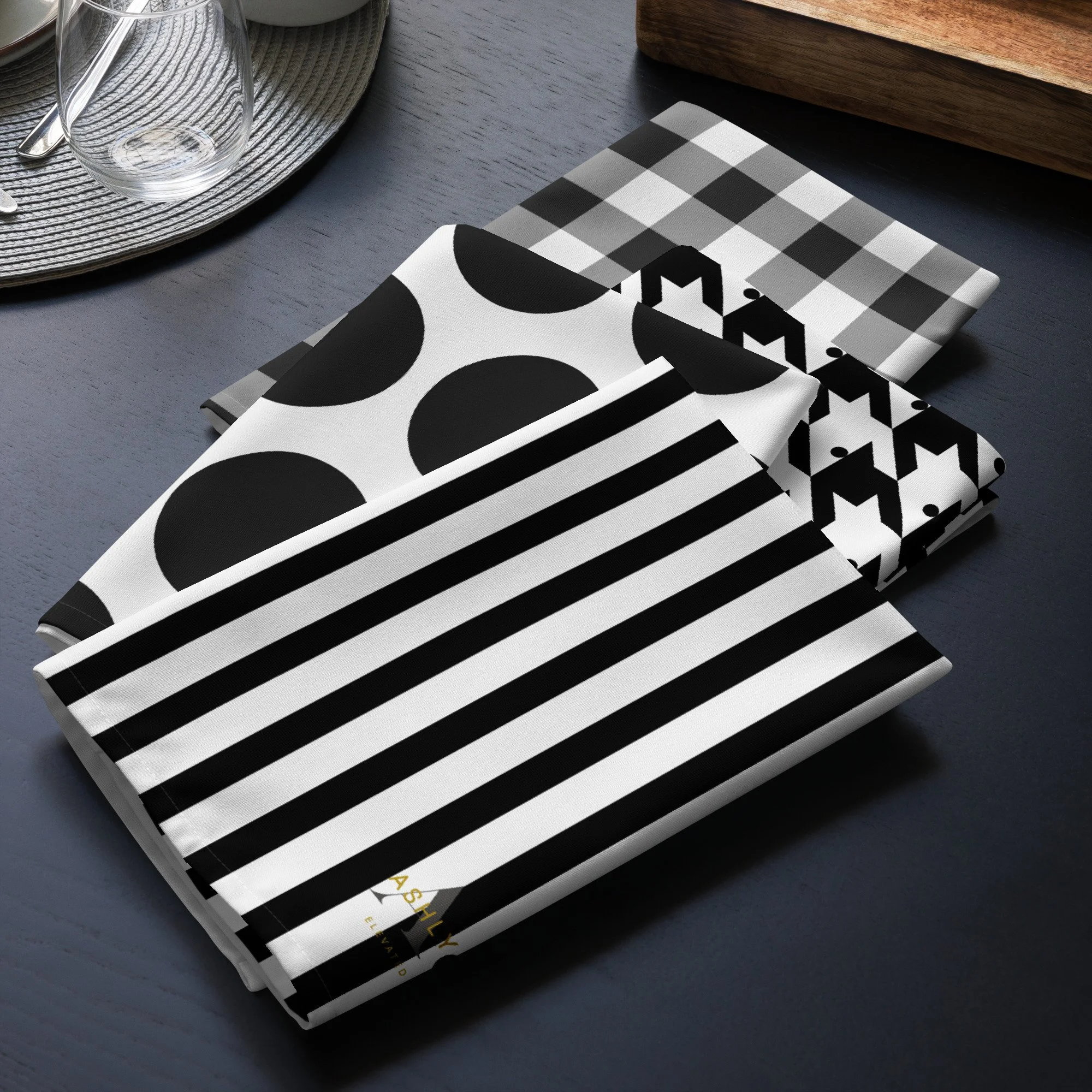 Ashly & Olivia Eclectic Edit Cloth Napkin Set