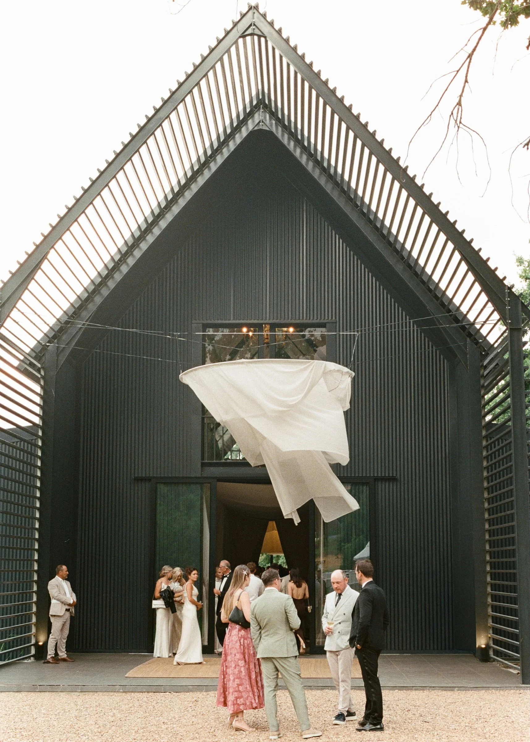 nina_buys_wedding_photographer-336.jpg