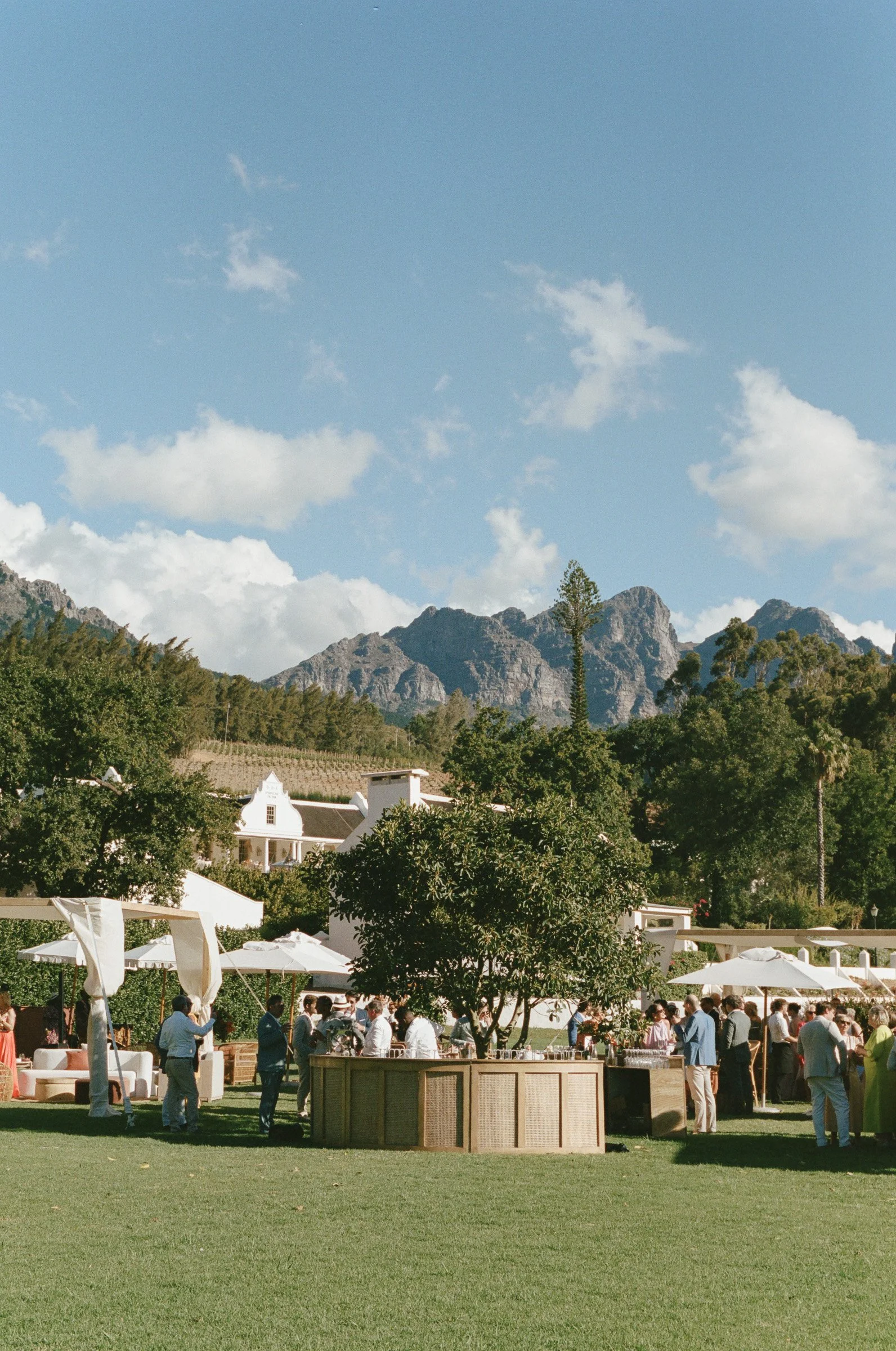 nina_buys_wedding_photographer-66.jpg