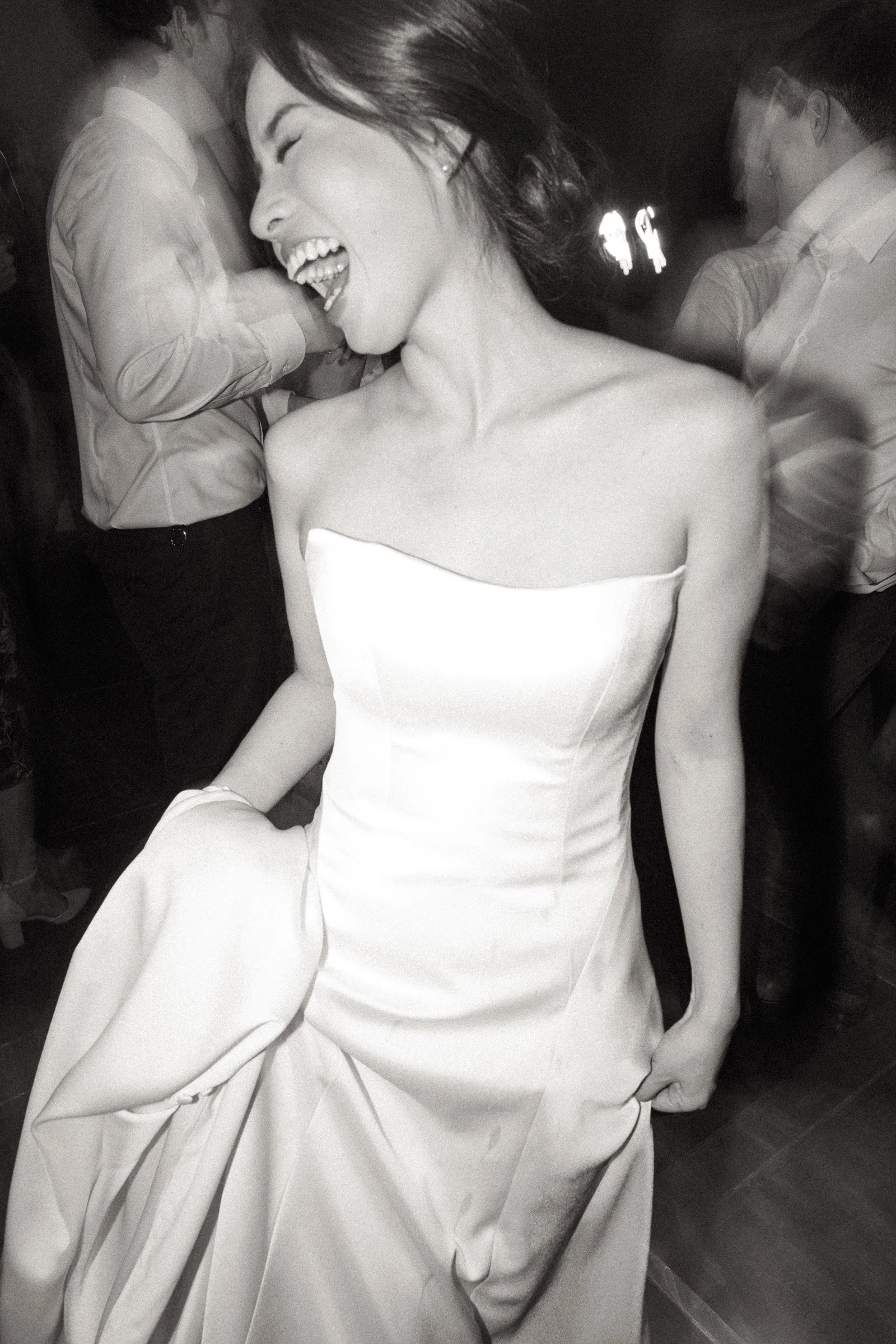 nina_buys_wedding_photographer-24.jpg