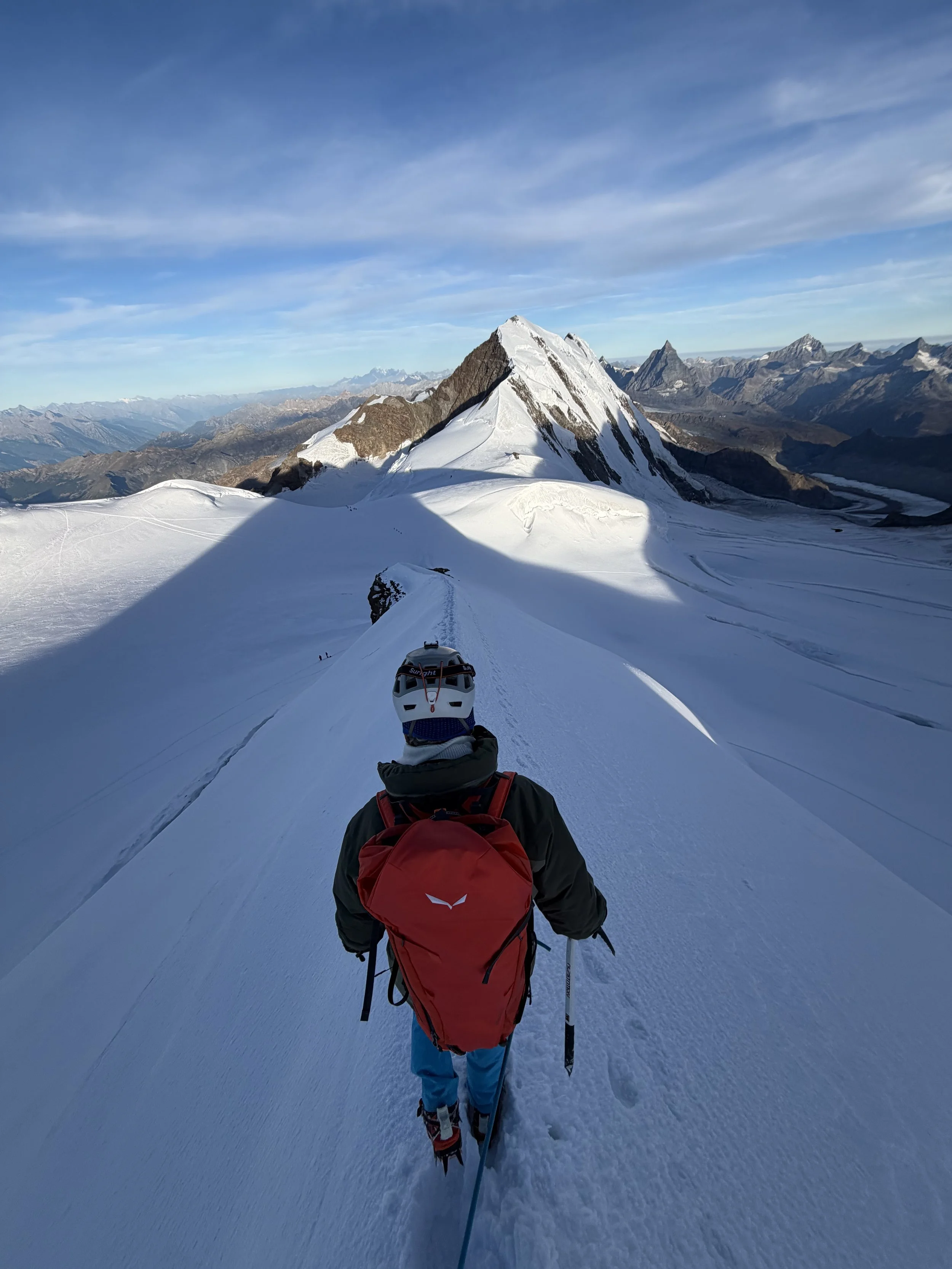 cresta di neve sul Monte Rosa