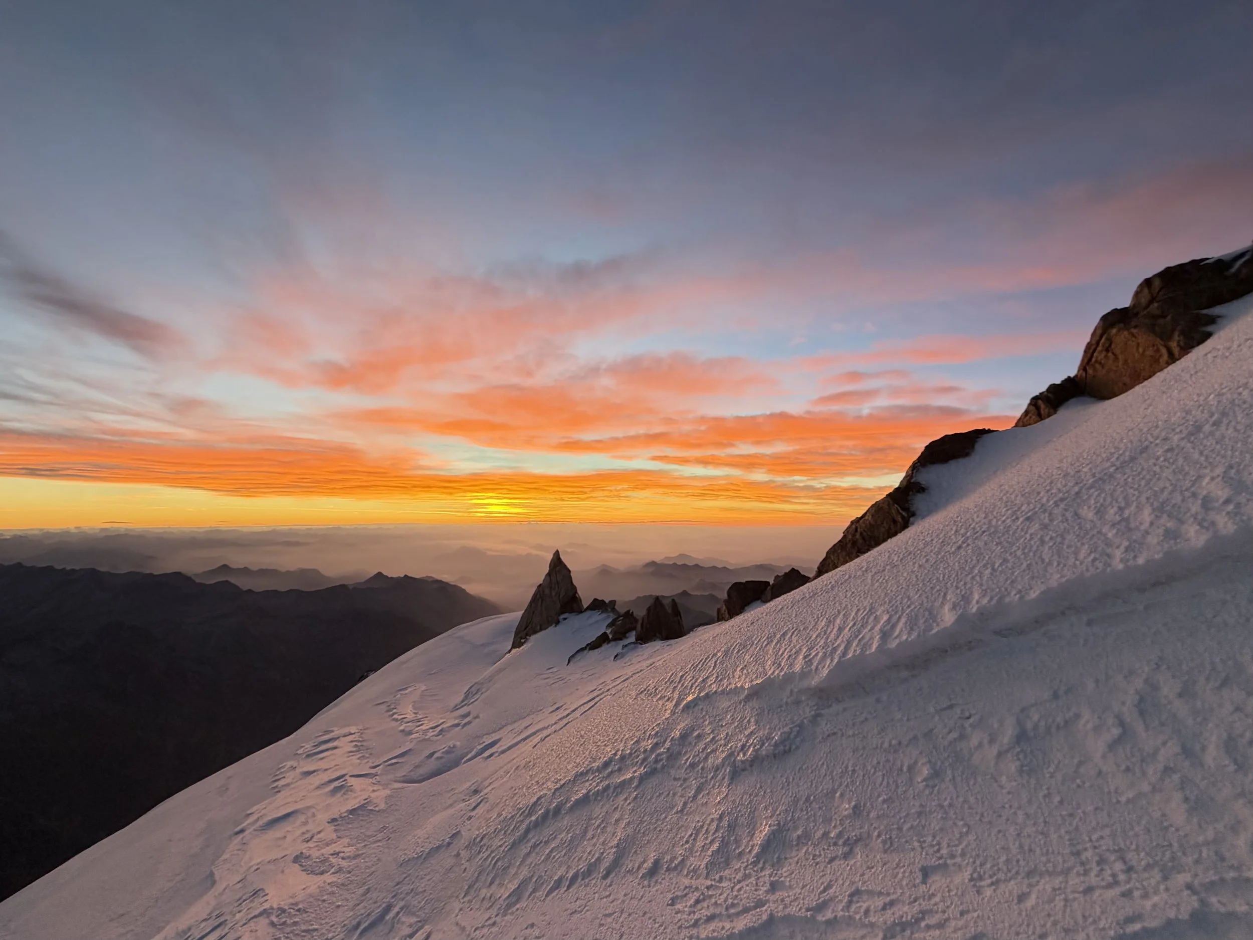 alba sul monte bianco