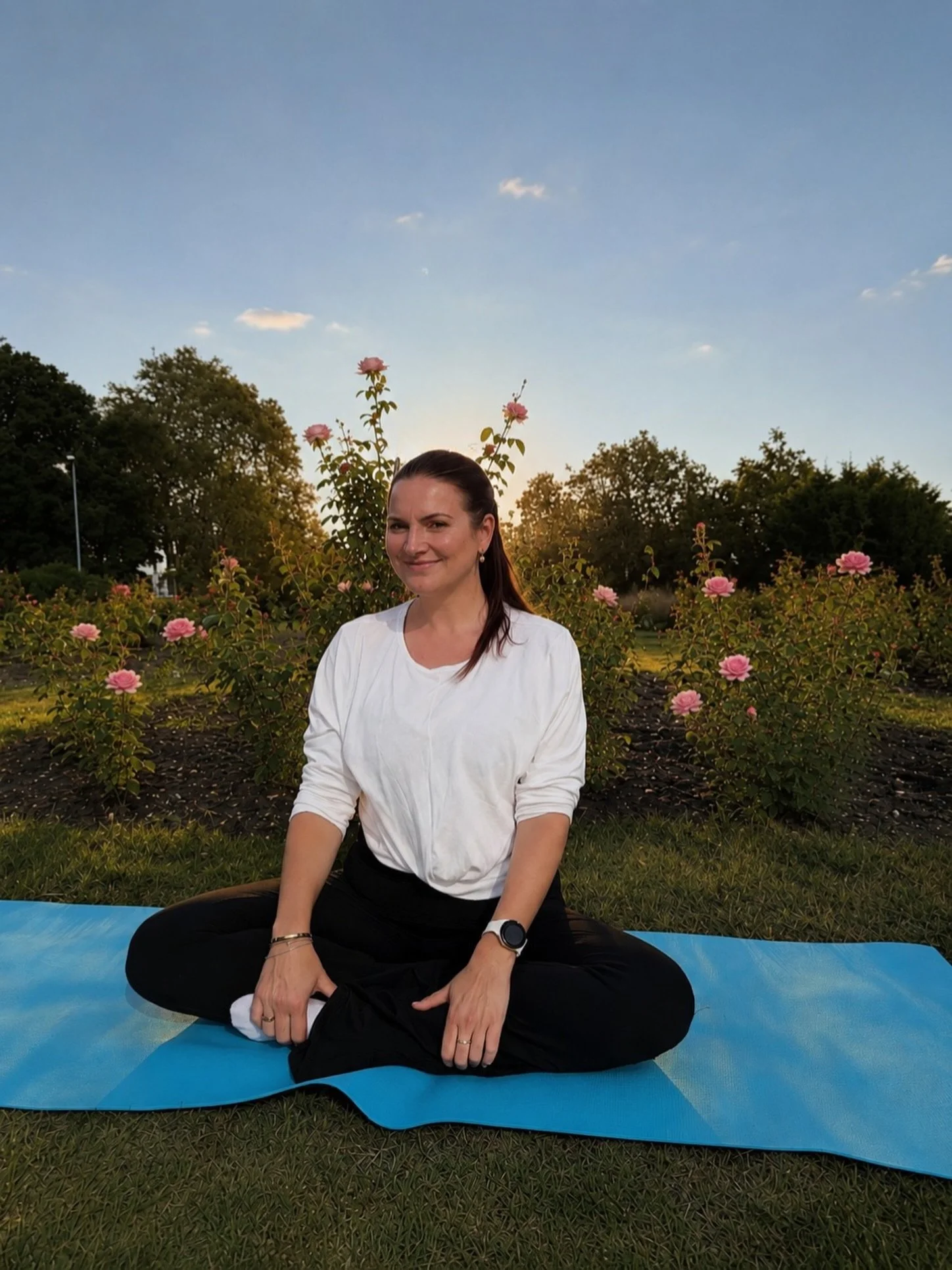 We had an absolutely beautiful evening last night for our Rose Garden Reset. 

The next event will be announced in the coming days, follow along to ensure that you don&rsquo;t miss out. 🤍

Meditation
Yoga
Anxiety relief 
Nervous system 
Essex 
Leigh
