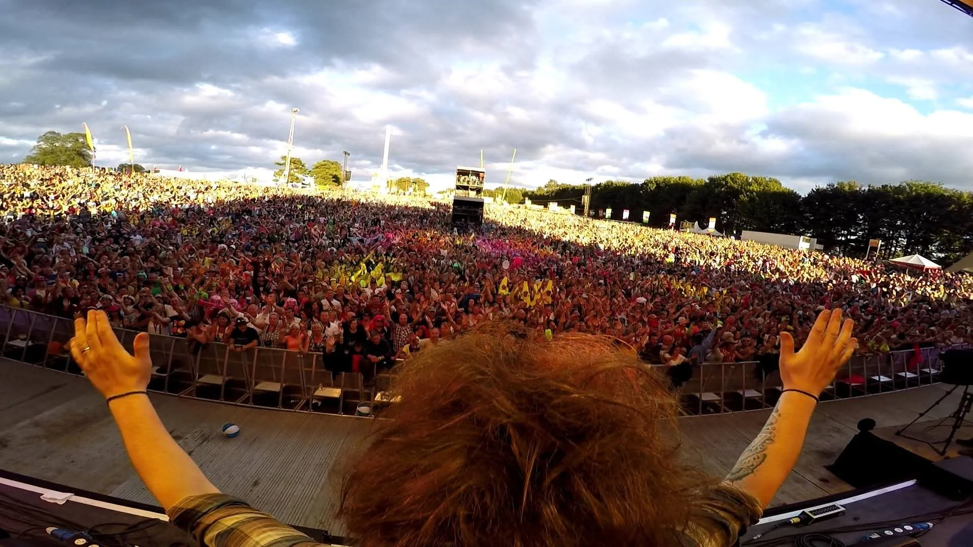 Dan Angelow on stage with Dr and the Medics