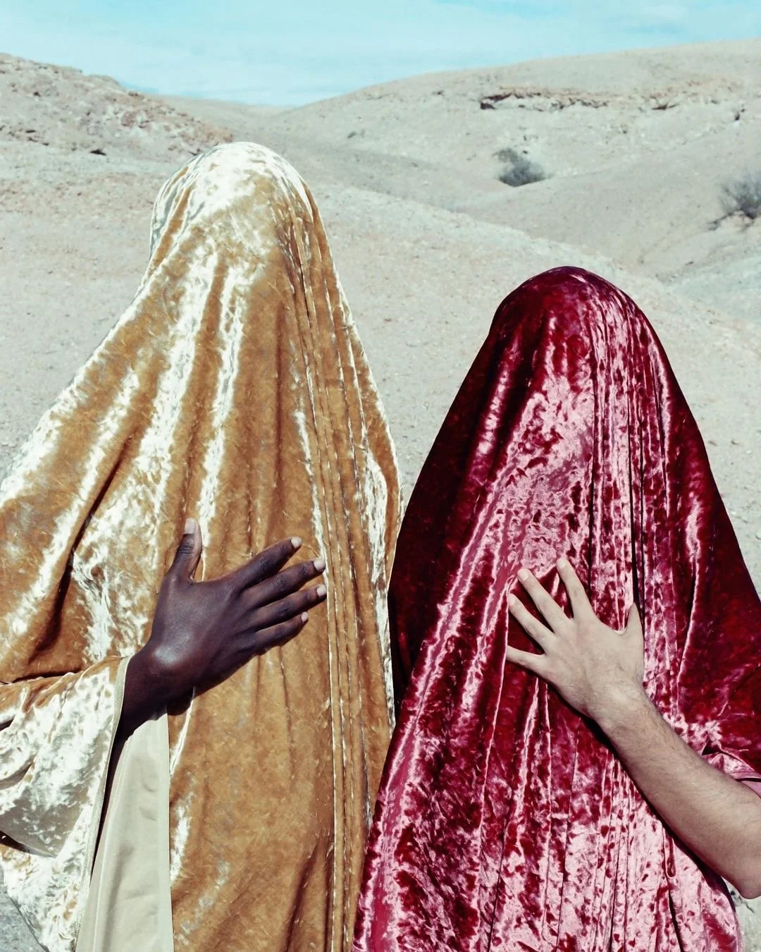 Denisse Ariana Pérez Interview: The Contrast Between Skin and Water