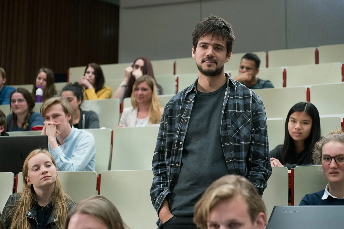 Still Ik weet wie je bent