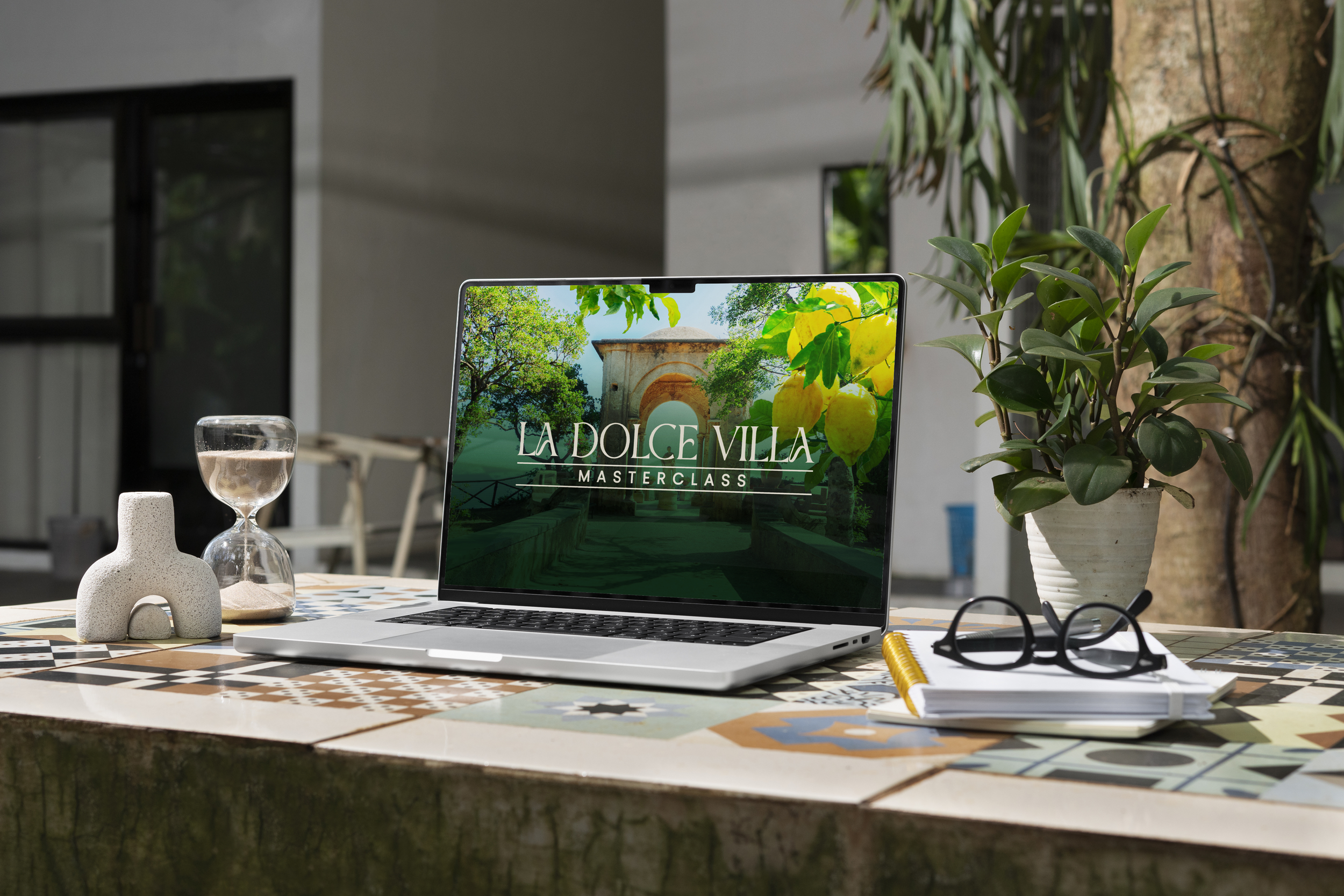 La-Dolce-Villa-Cover.png