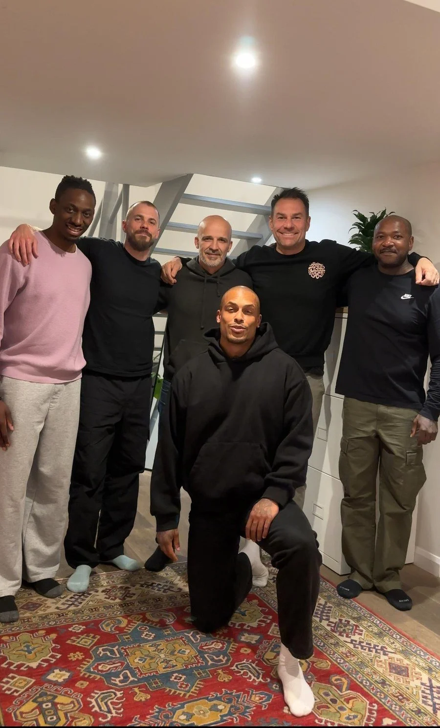 HeNix men's circle group