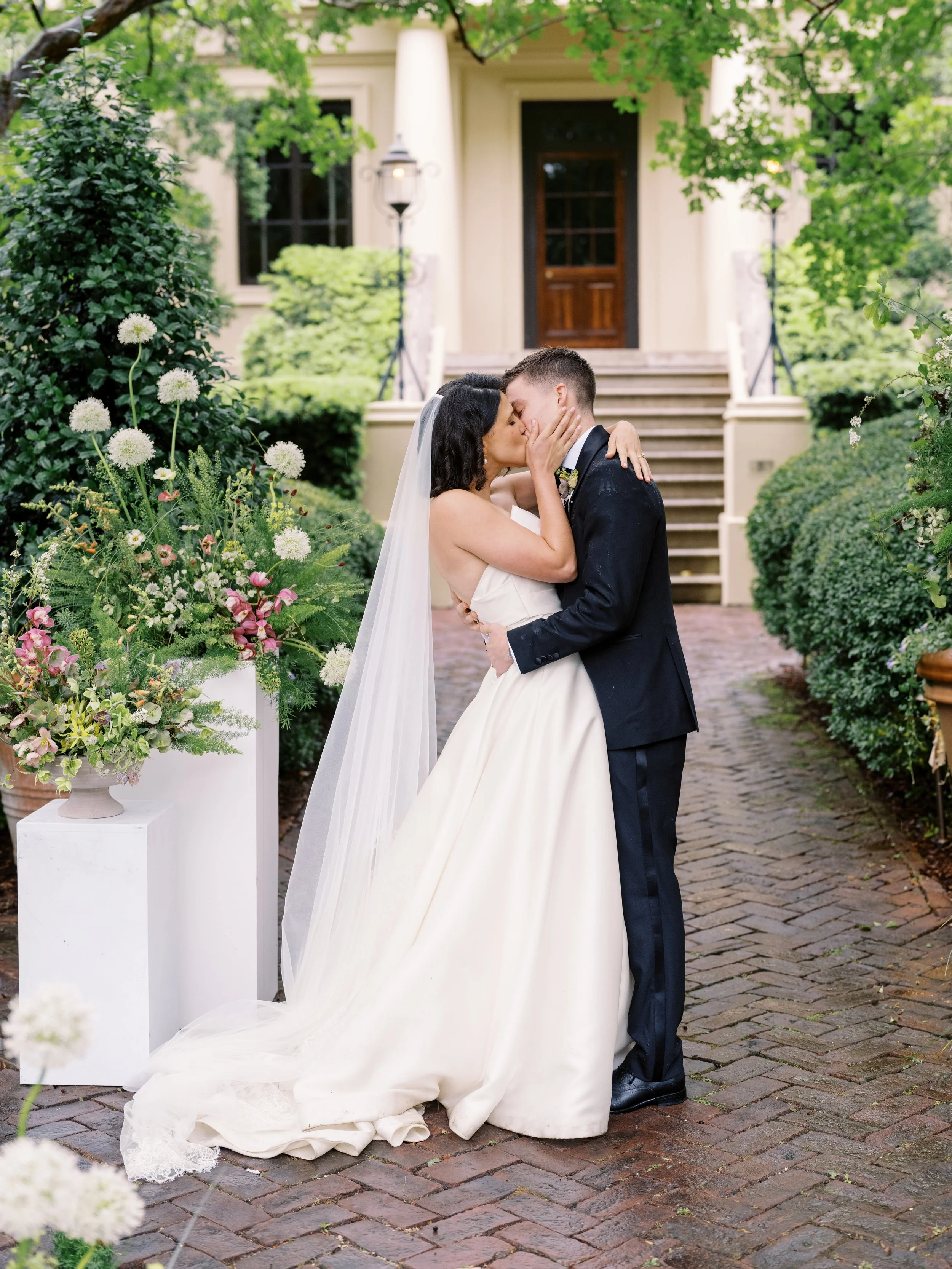 FlaviaandPeter_Ceremony_MichelaWatsonPhotography-106 (1).jpg