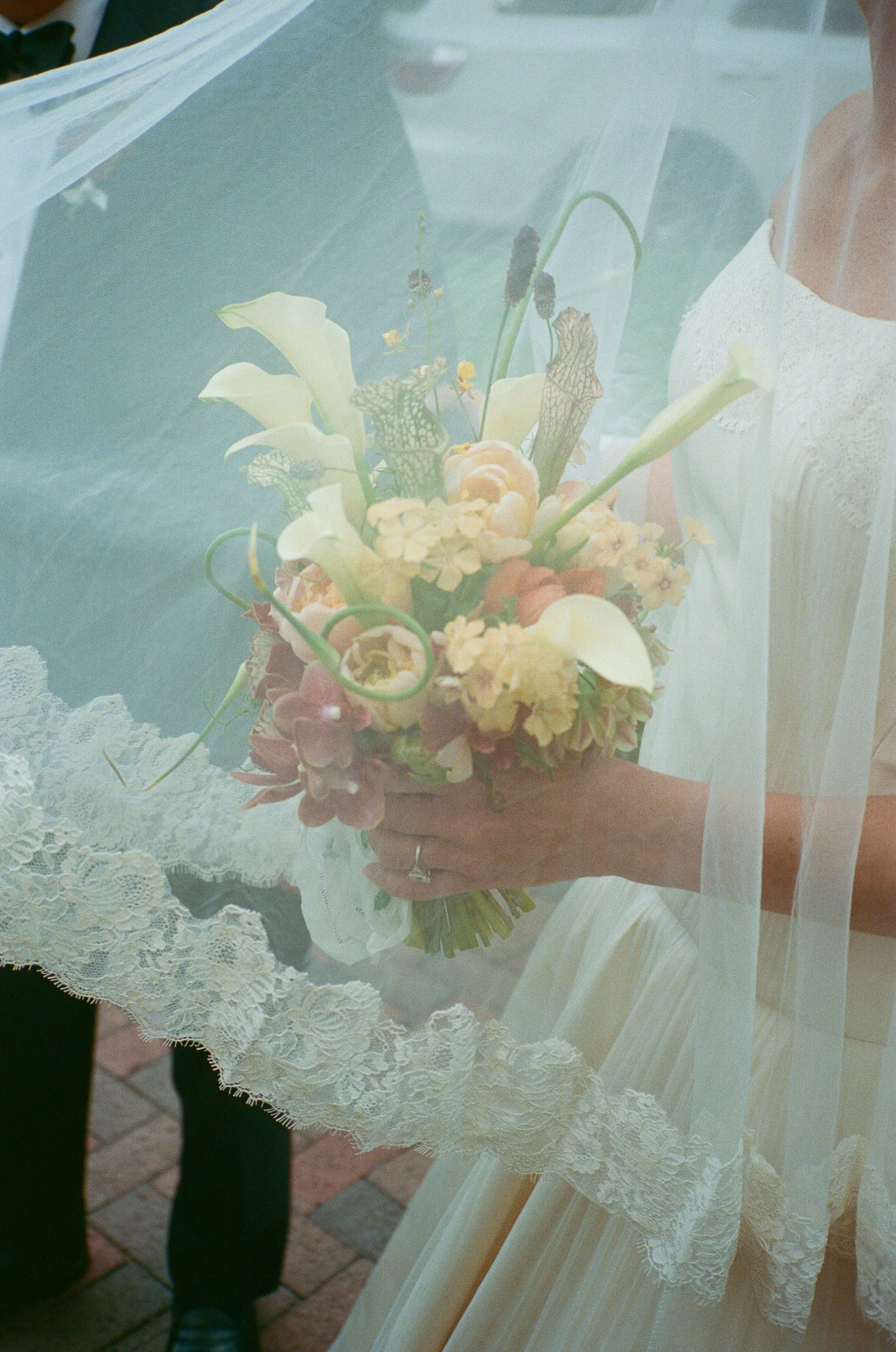 SaraBaker-F-Ceremony-0105.jpg