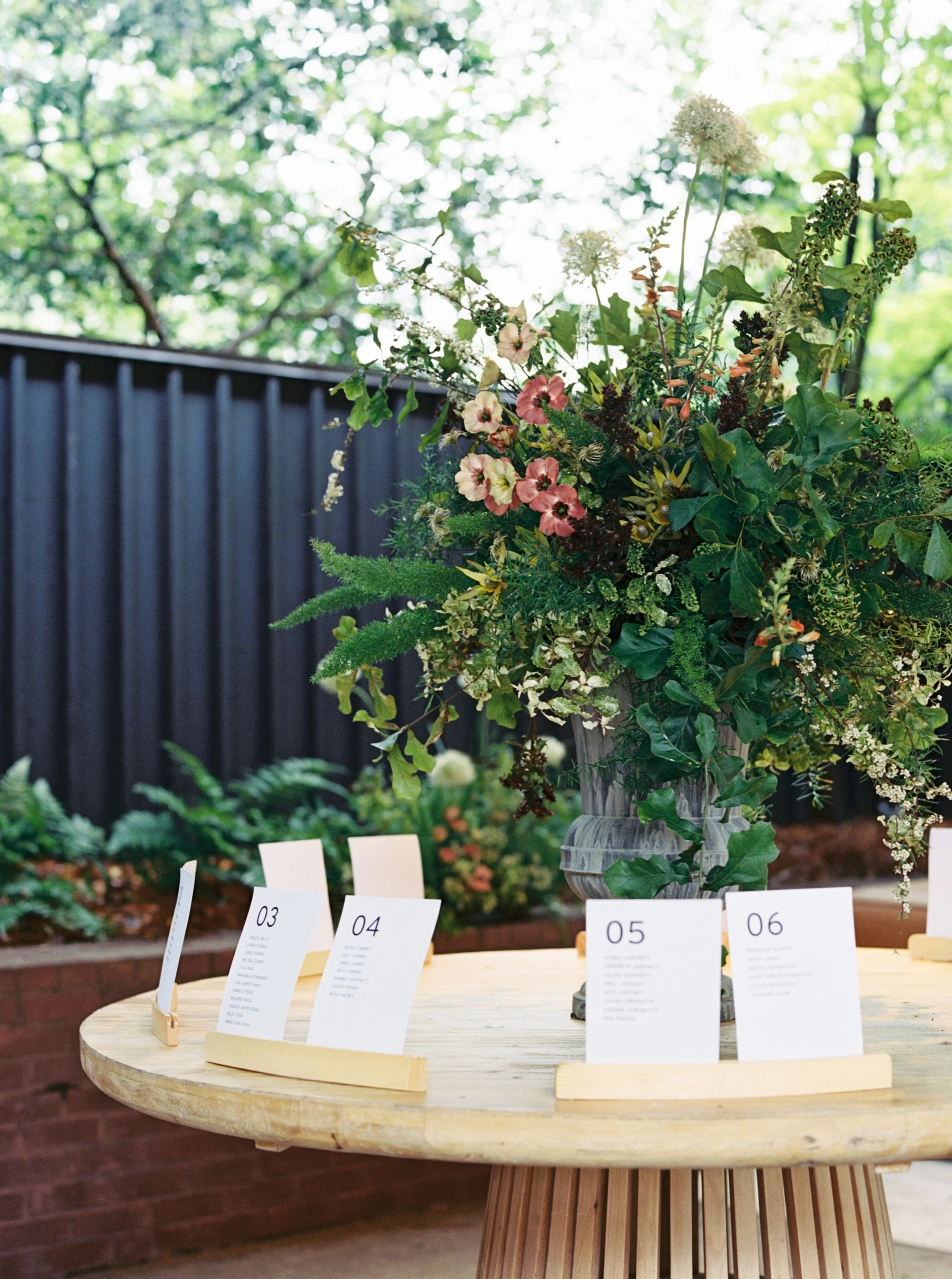 FlaviaandPeter_Reception_MichelaWatsonPhotography-20.jpg