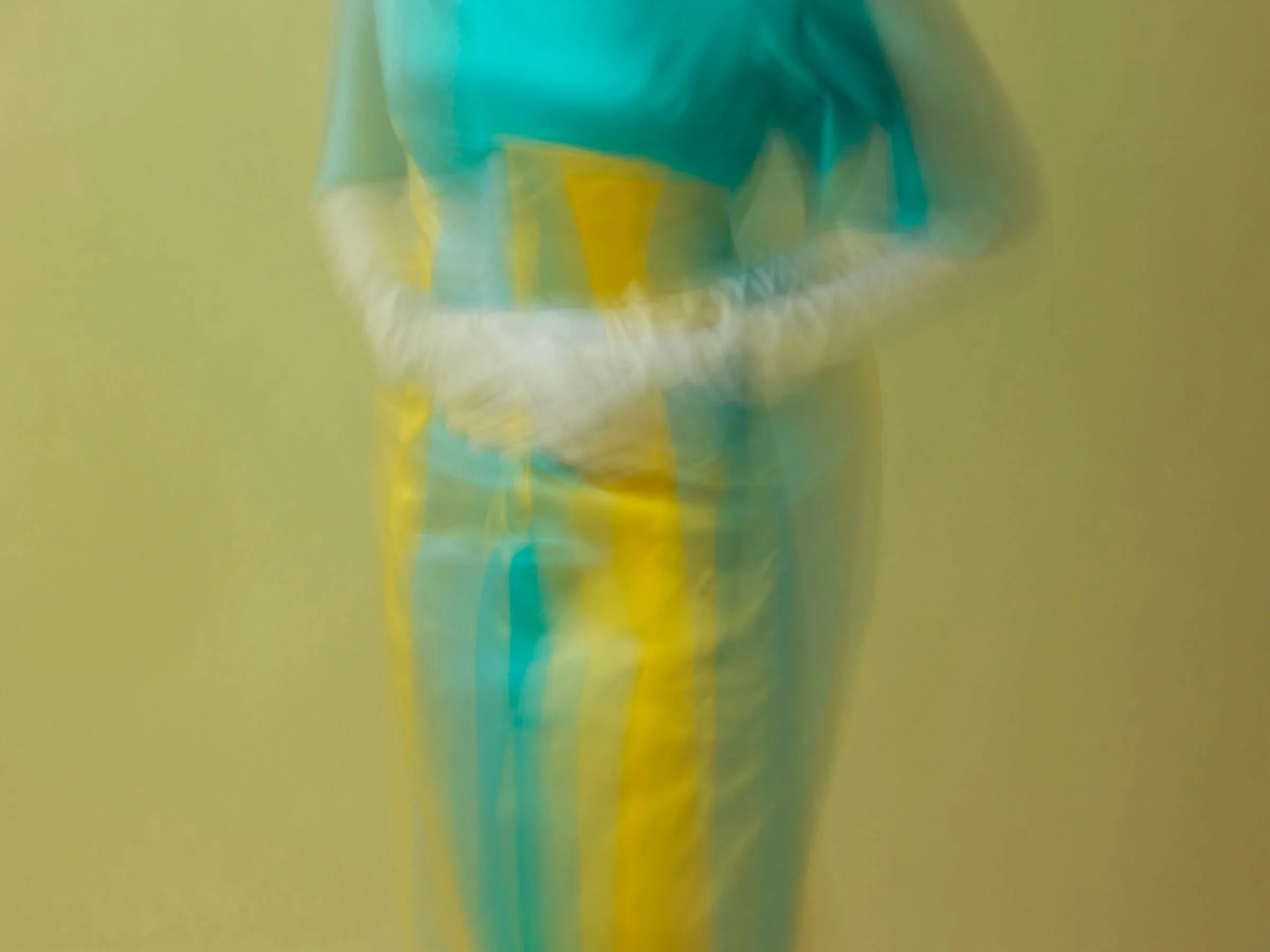 01+Aleya+Lehmann+Bench_Masque-lr.jpg