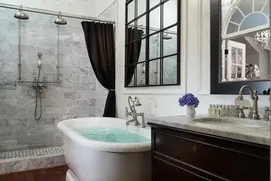 Suite Mag tub.webp