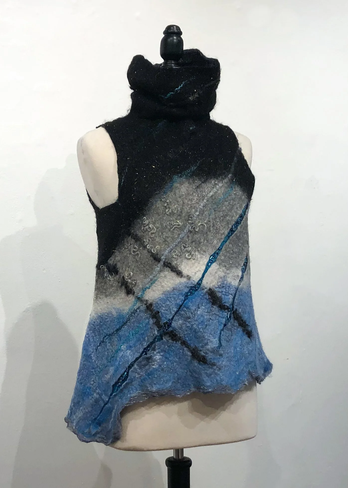 BlueLagoon mannequin.jpg