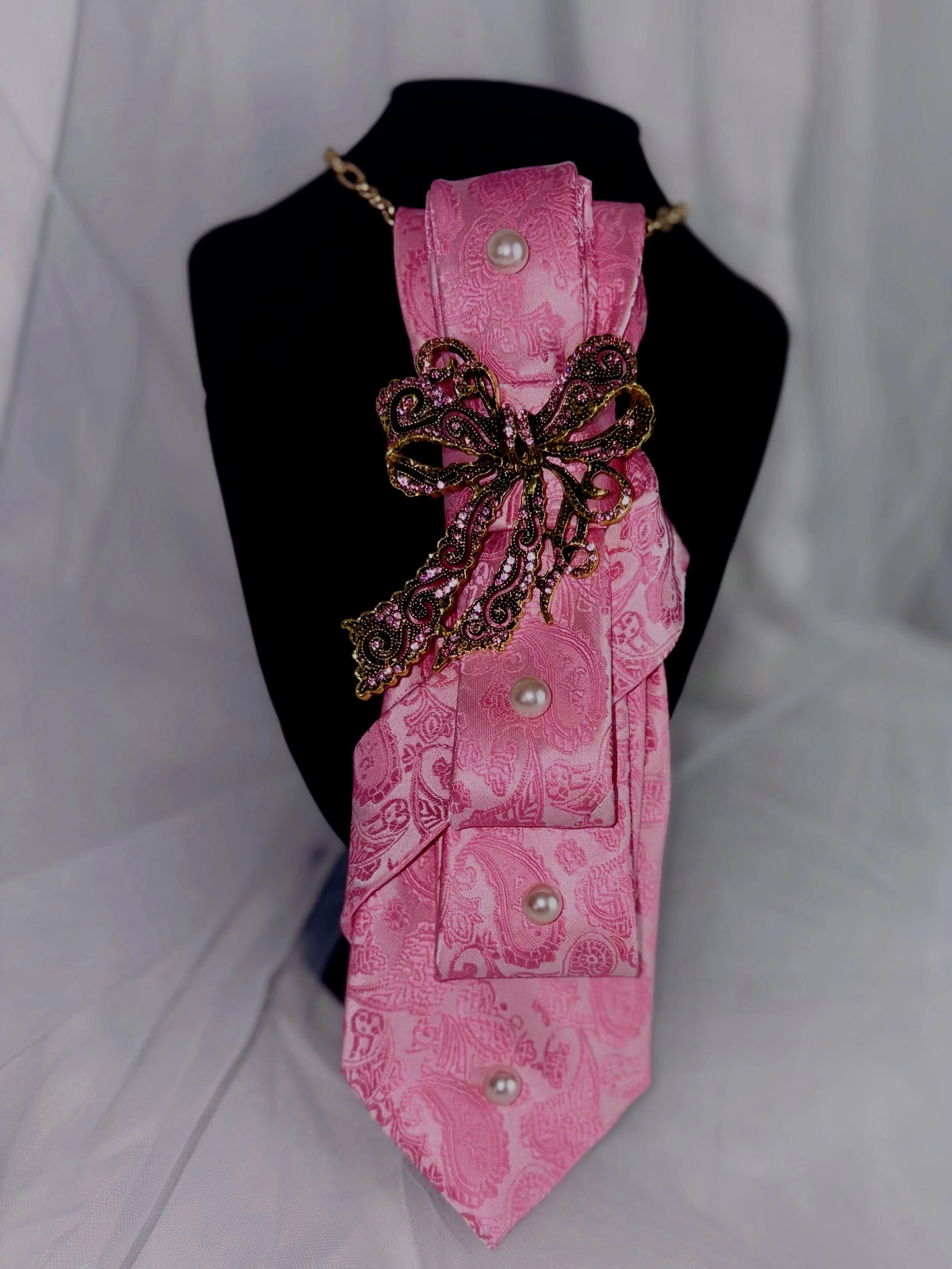 Gilded Paisley