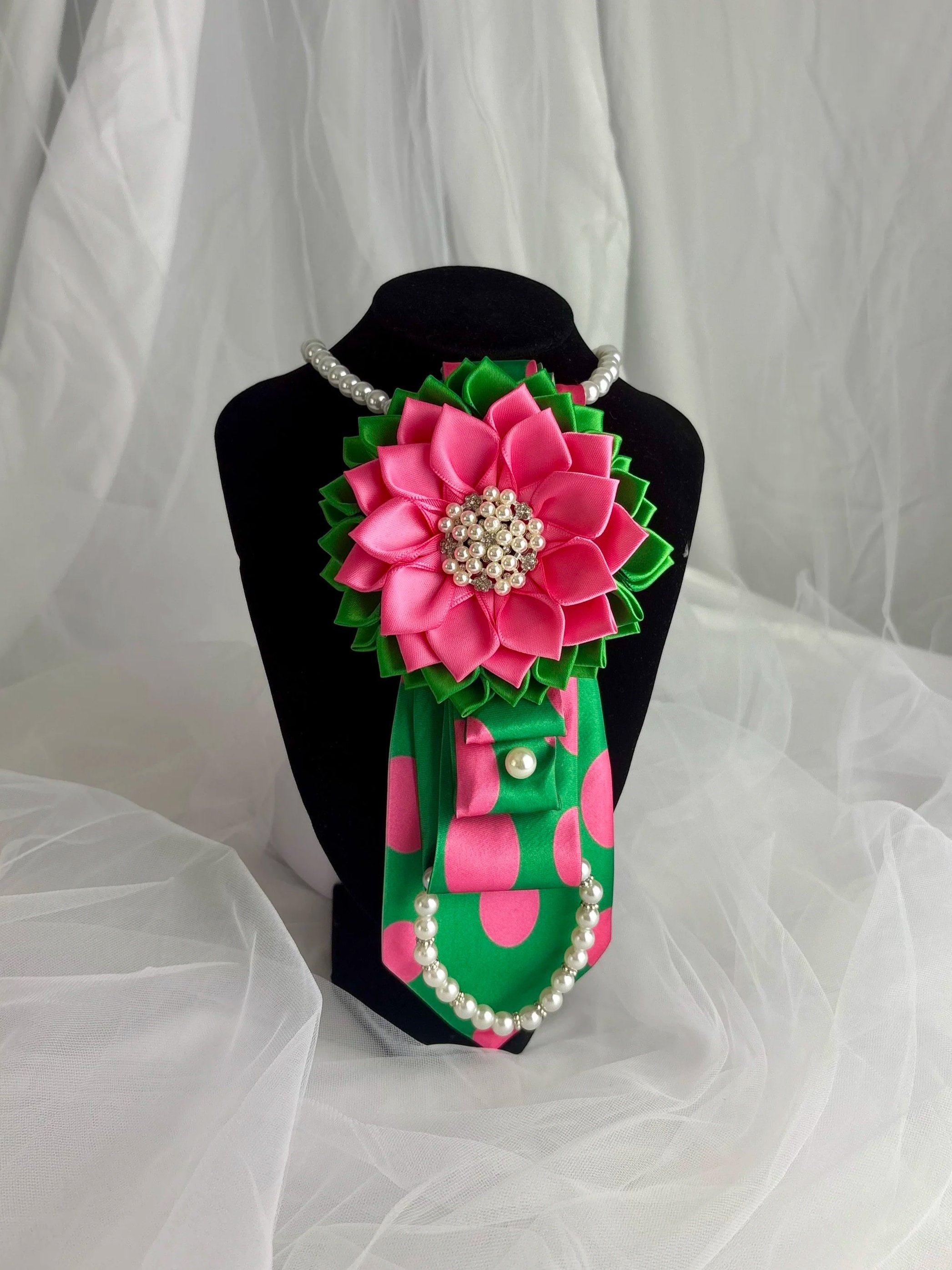 Blush & Ivy League