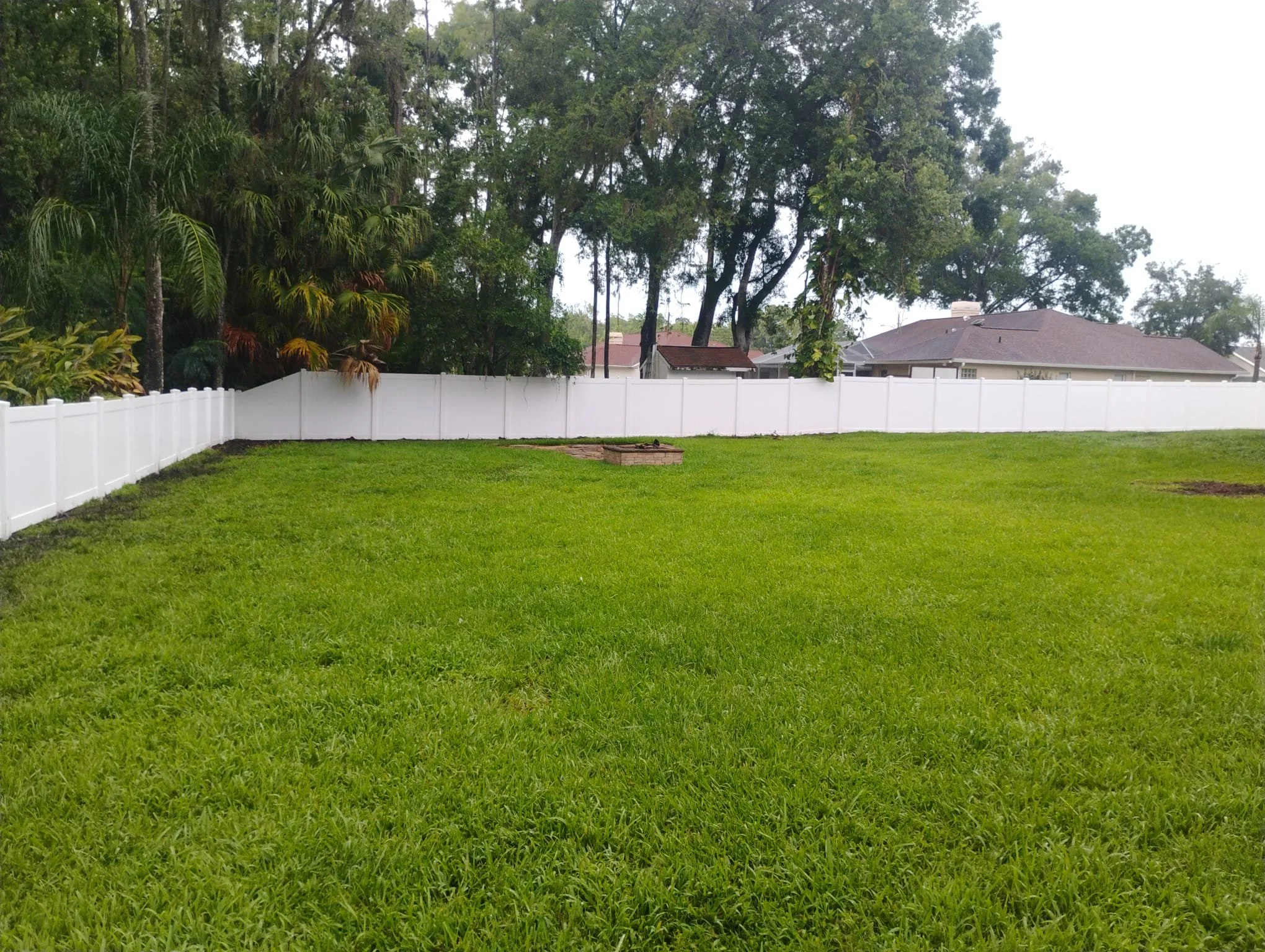 White Vinyl Privacy Fence — Boynton Beach