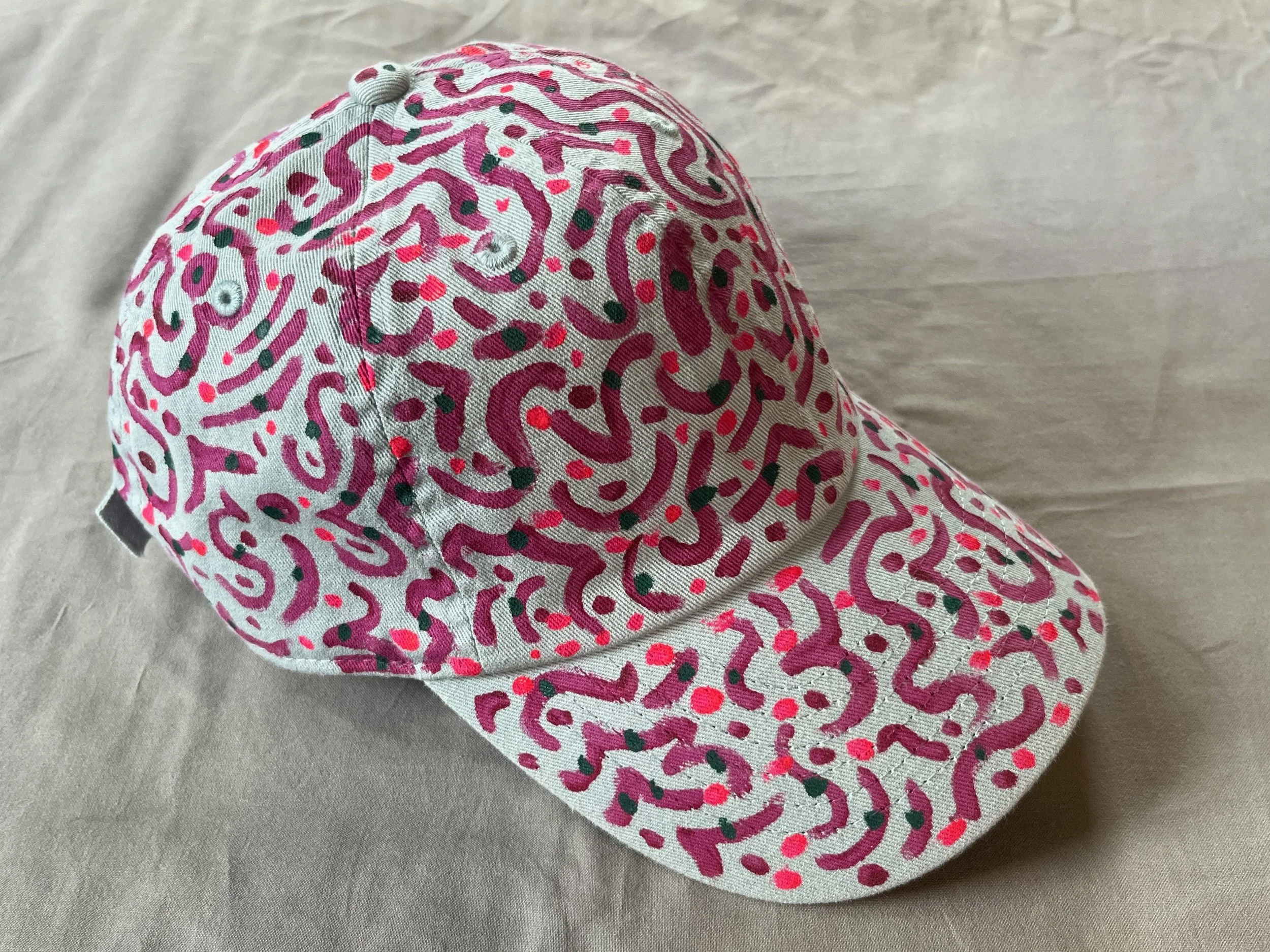 Hand-Painted Magenta/White Swirly Cap