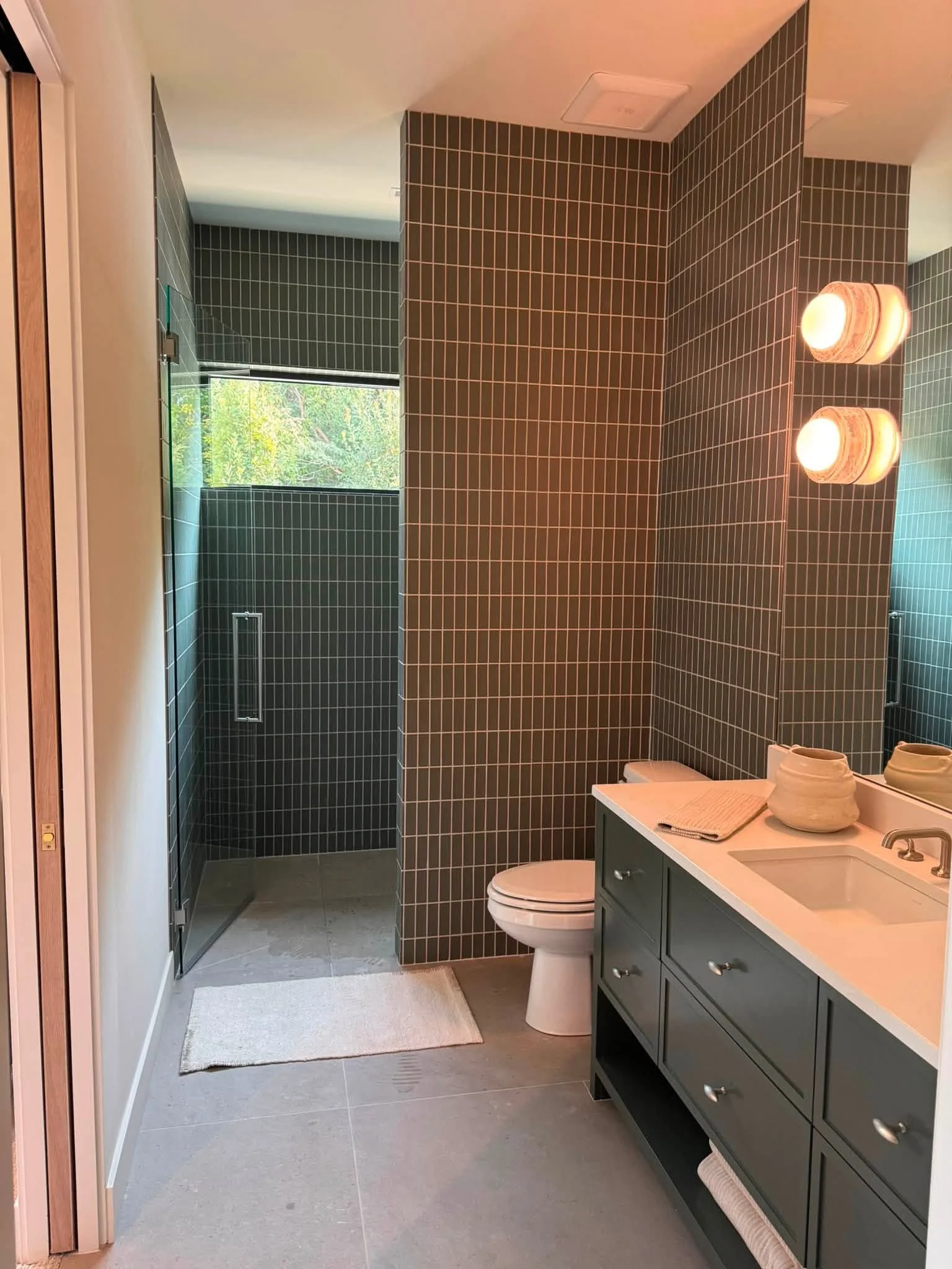helm shower 3.jpg