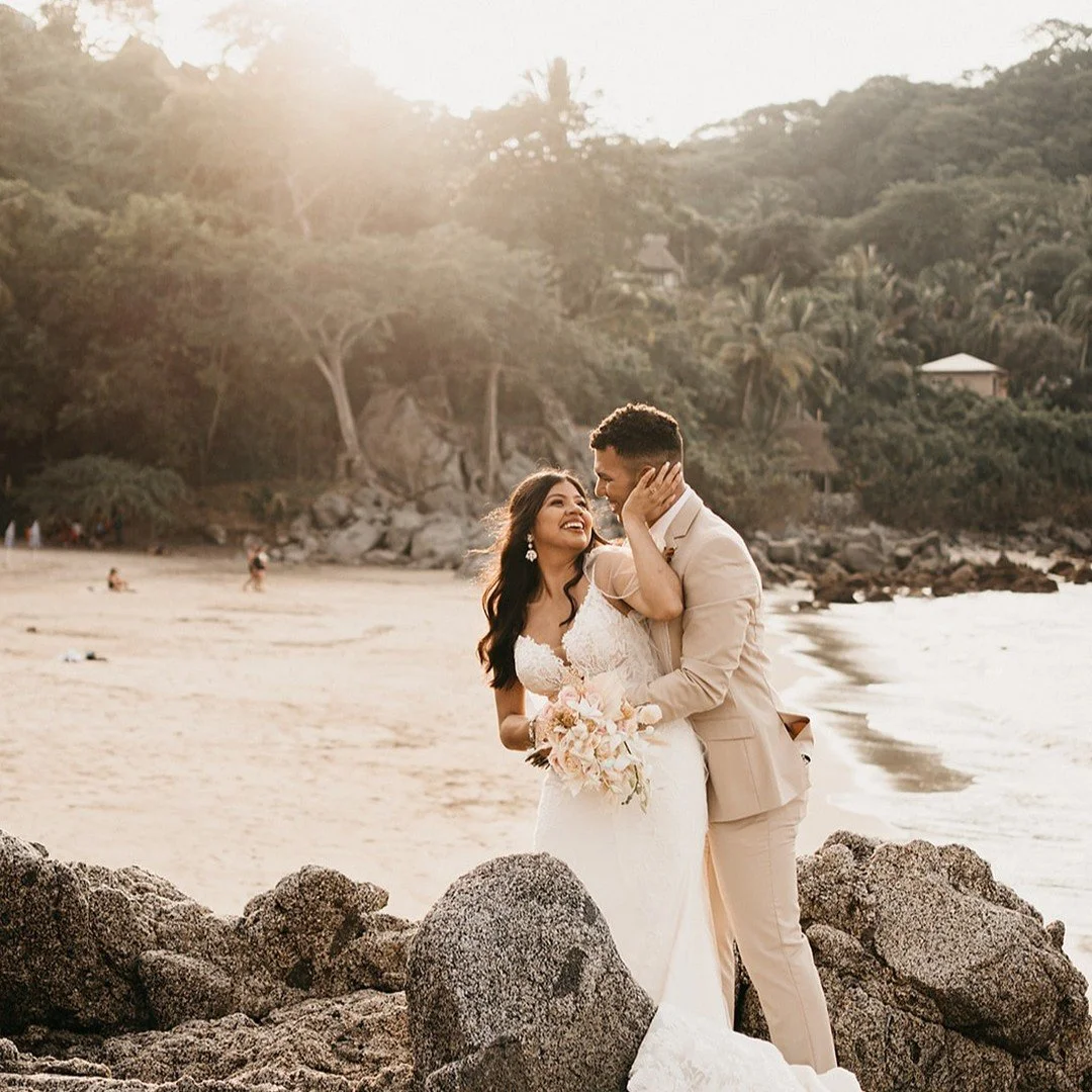 We are counting down to the start of Season 12, and you haven't even seen HALF of what we produced last season. Cheers to Alina and Jesse, you are just weeks from your 1-year anniversary!! 

❤️

@younique.bykelley 
@donpedros.sayulita 
@kapephotograp