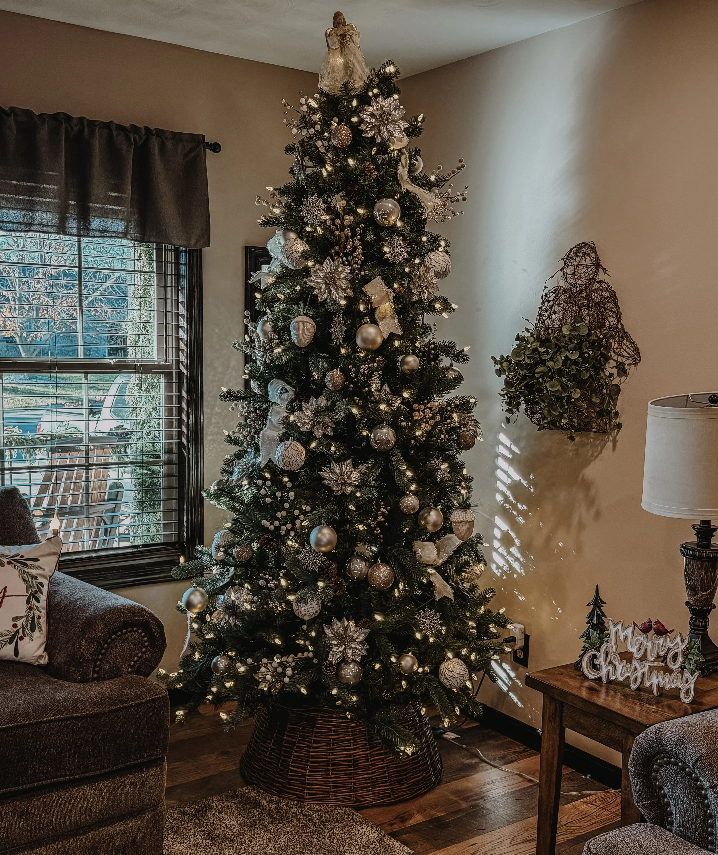 Christmas Interior Decorating