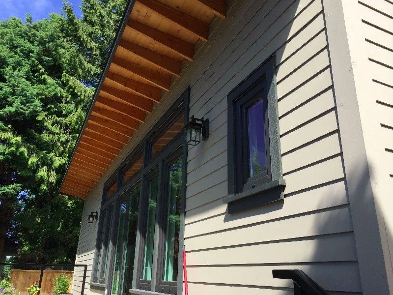 img_8101_(Custom).jpg