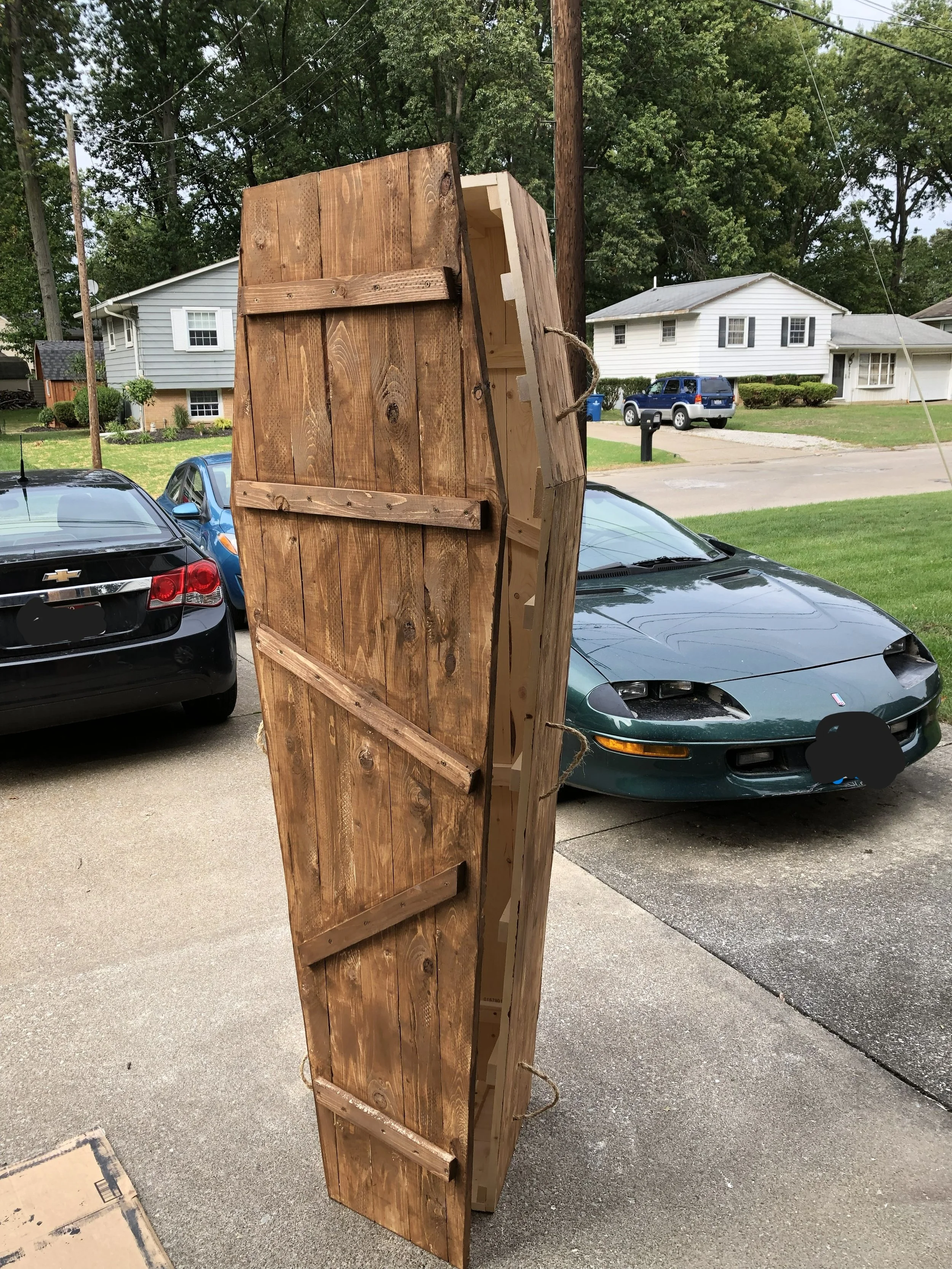 Full Size Wooden Toe Pincher Coffin