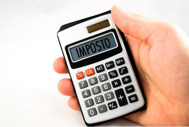 45% dos Brasileiros não Sabem que Pagam Impostos ao Fazer Compras