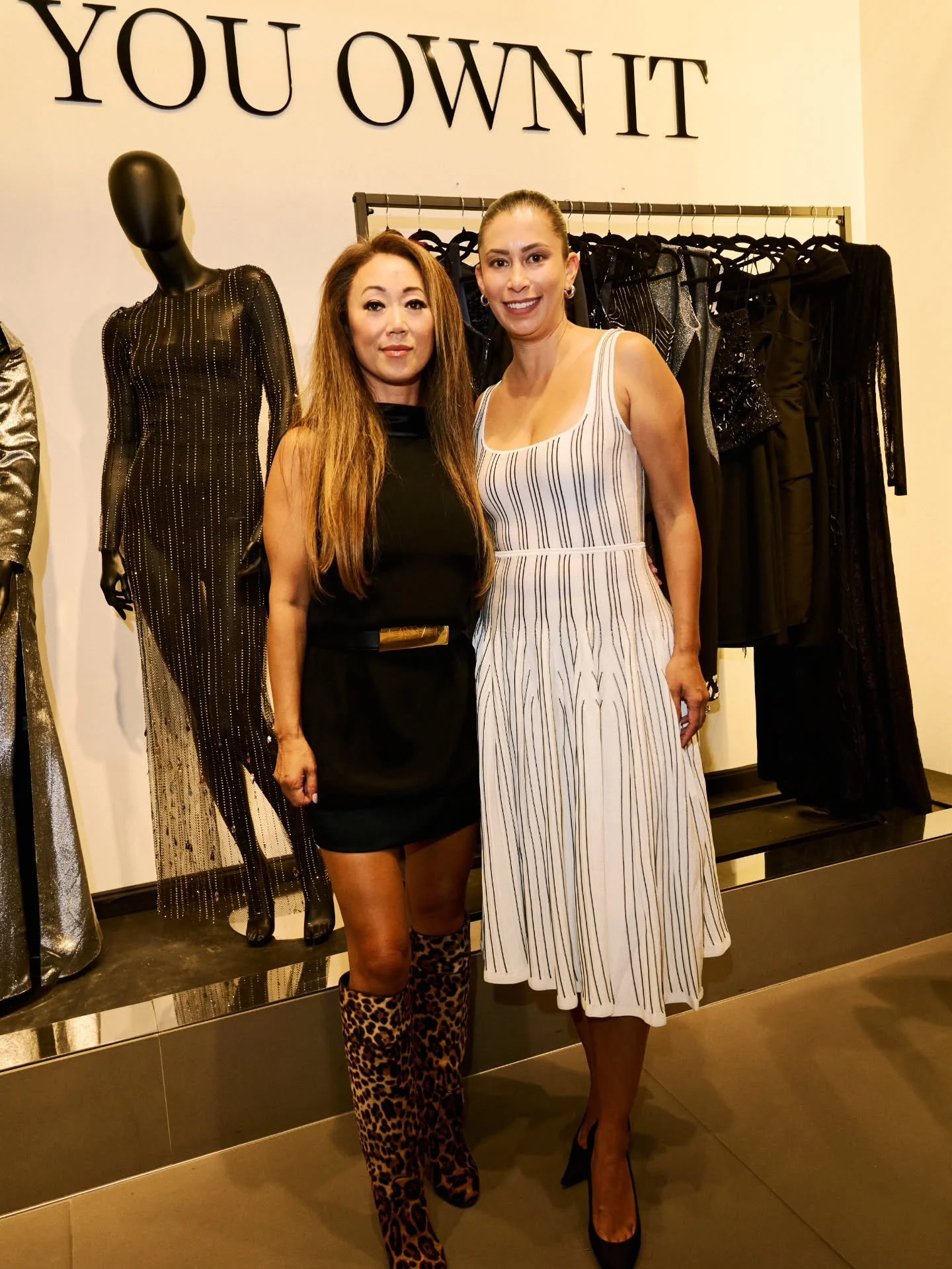 "For us, staying ahead od the curve means honoring the archives," said Mandell of her new launch of The Vault program with @ochsmichelle. "Our collection of rare vintage pieces is precisely why industry insiders turn to us." 

Rea