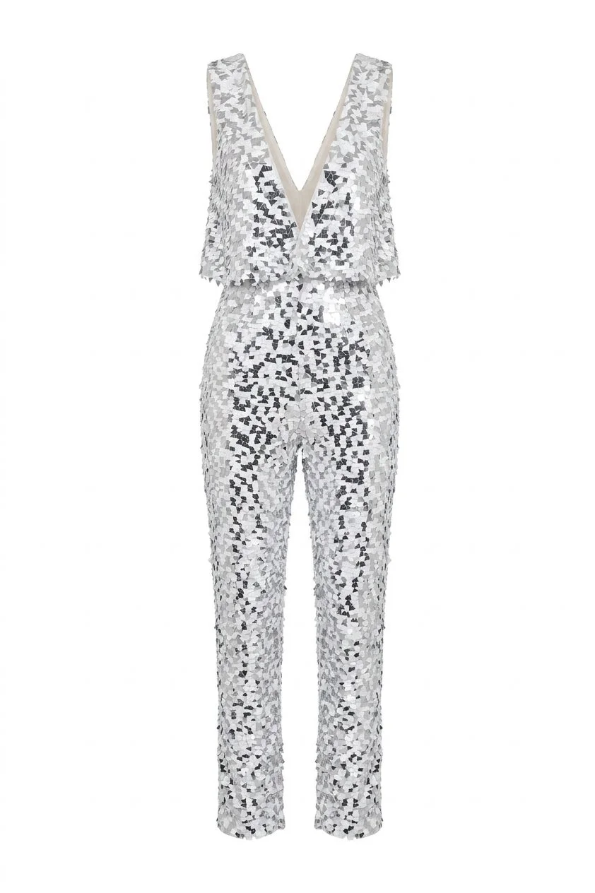 Cushnie Et Ochs Fall 2017 runway look 4. Silver and white triangle sequin embroidery jumpsuit.