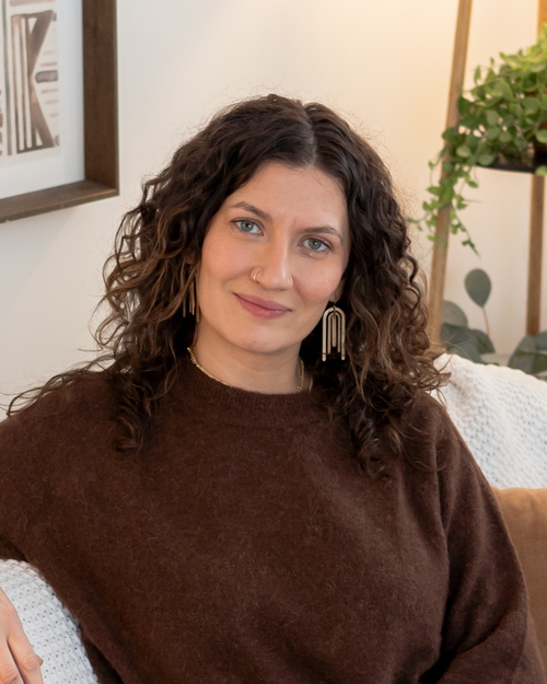 Ashley Casalou, MA, LPC, EMDR Certified trauma therapist and founder of Loving Circle Counseling in Bloomfield Hills, MI