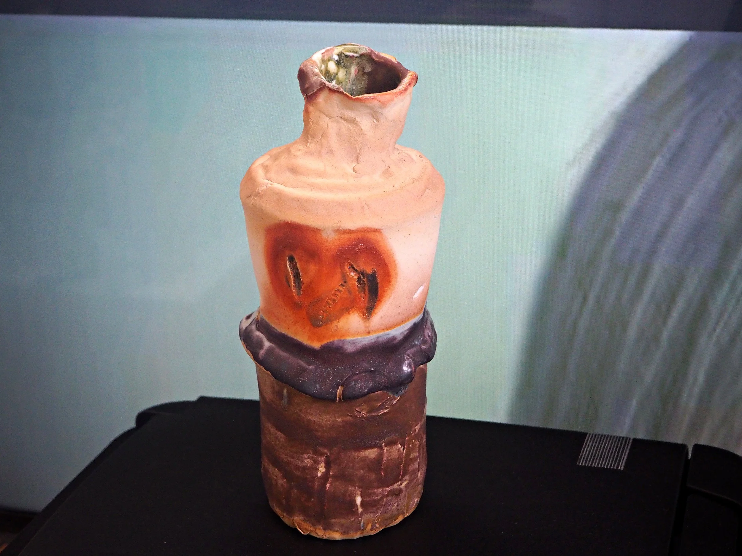 bottle_05_image2.jpg