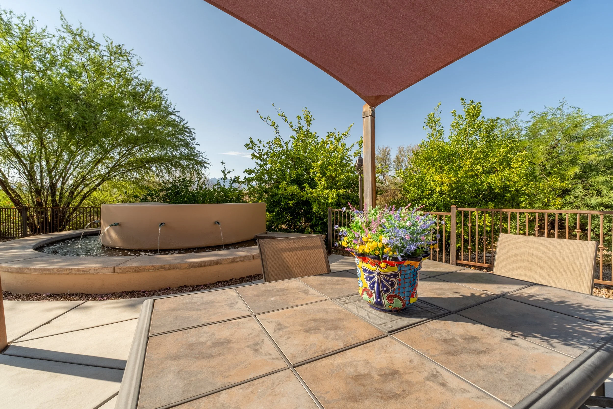 XT550233-HDR.jpg