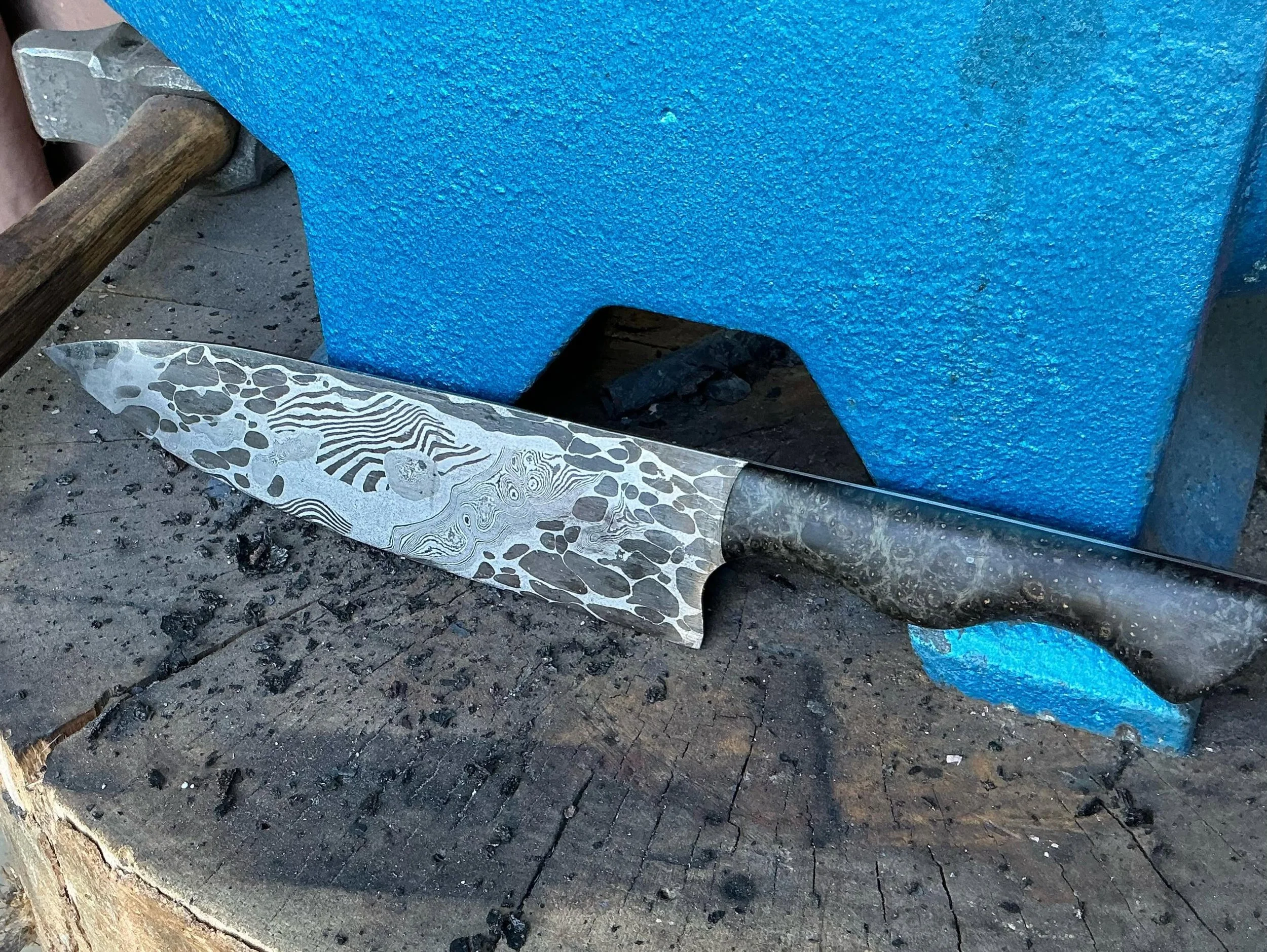 Canister Damascus Chefs Knife