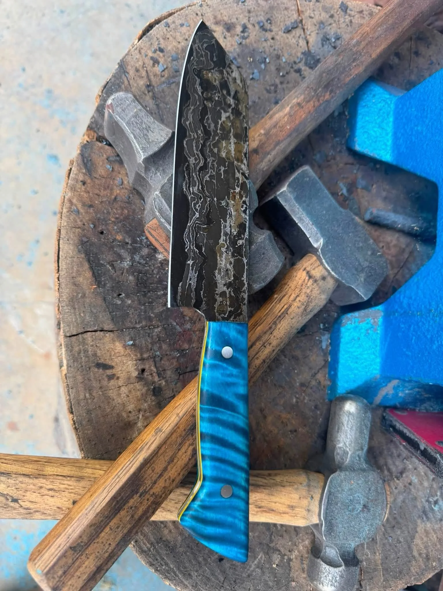 Canister Damascus San Mai Kitchen Bunko Knife