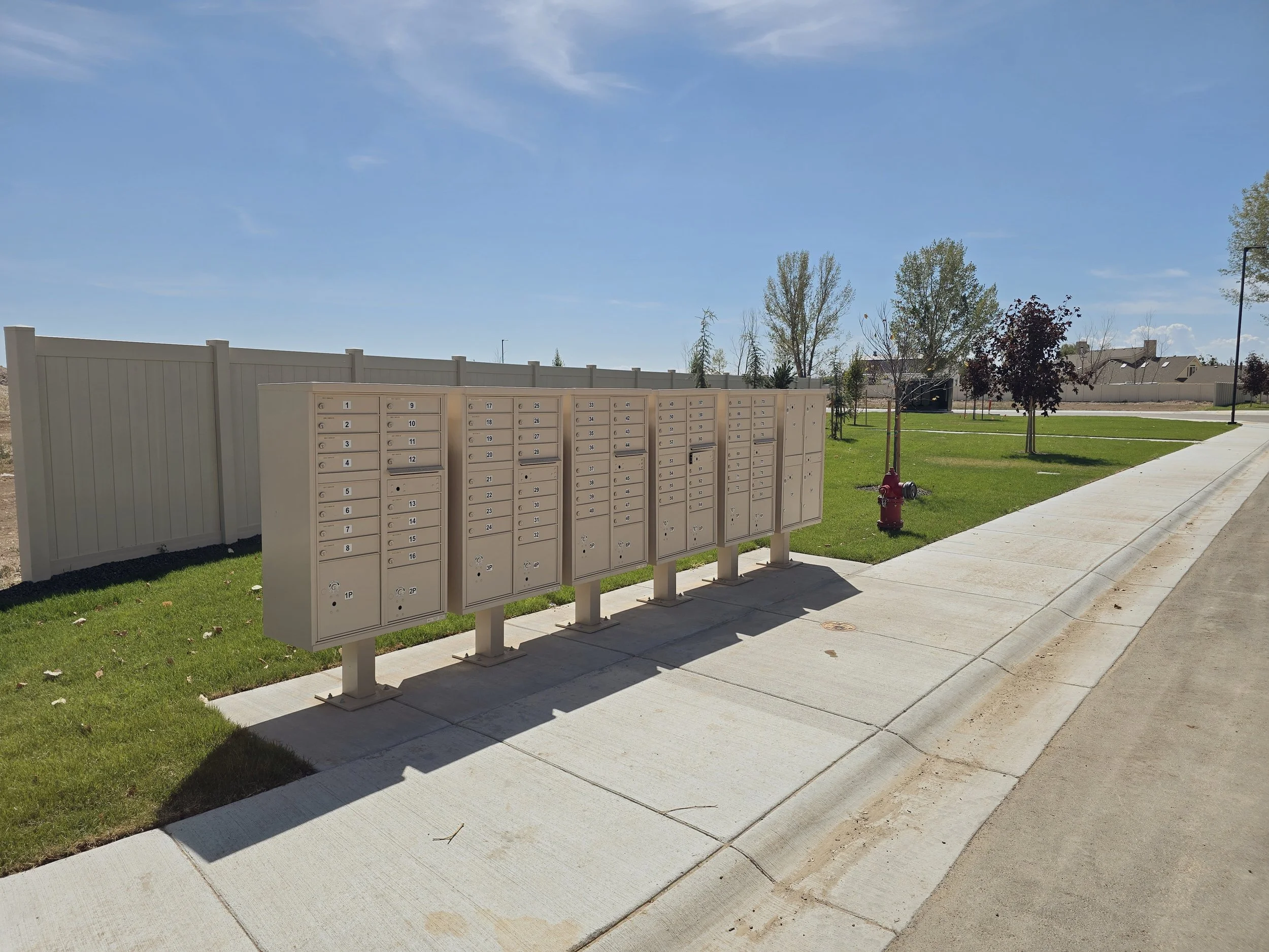 Riverton in Kuna Idaho CBU mailbox install