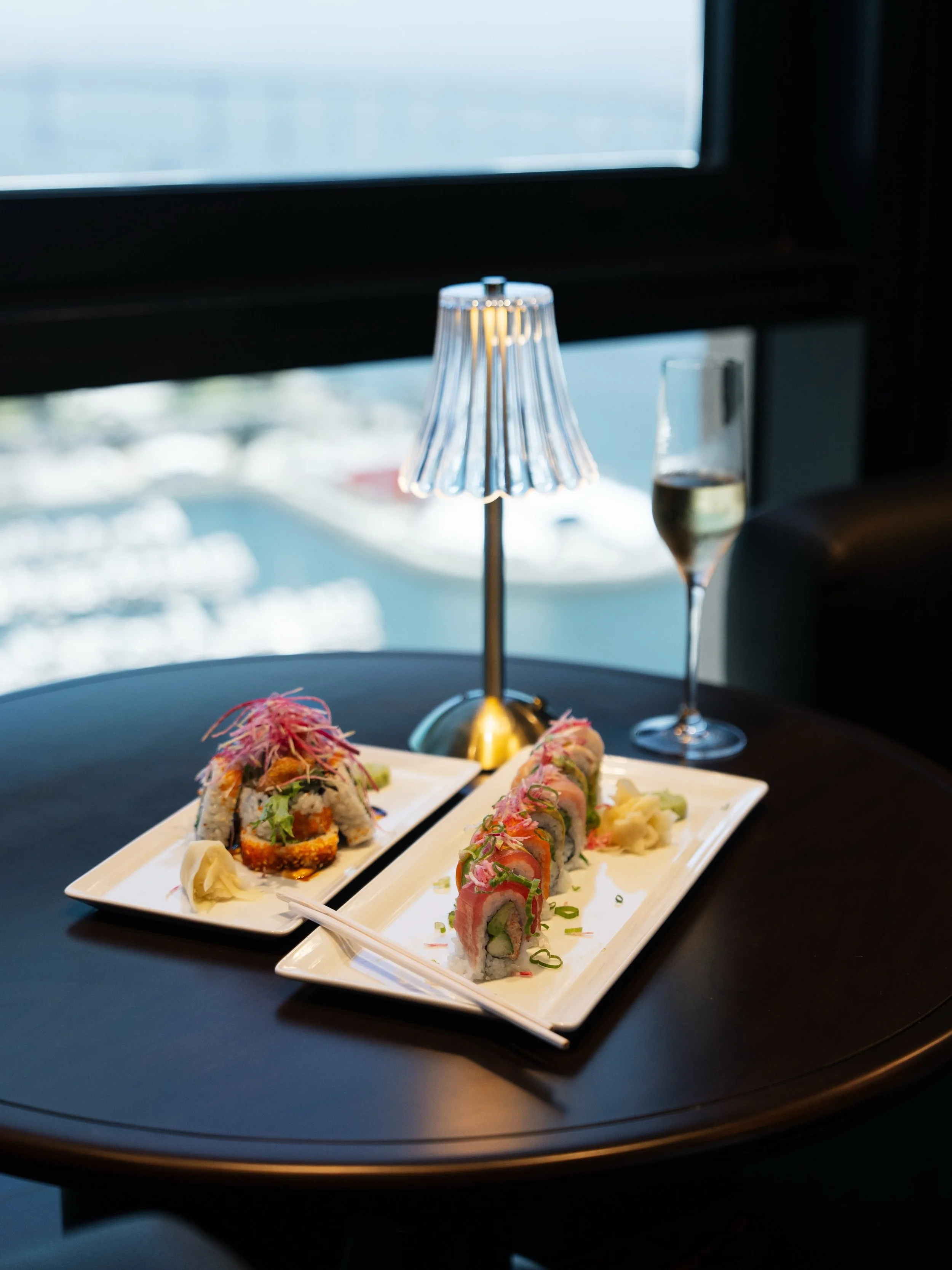 Sushi tastes even better with San Diego&rsquo;s best waterfront view 🥢 

Will we see you up top this weekend?