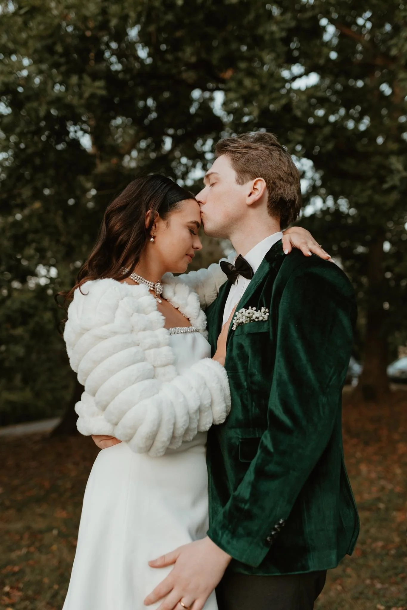 Wedding planning and floral design for an outdoor wedding in Owensboro, KY