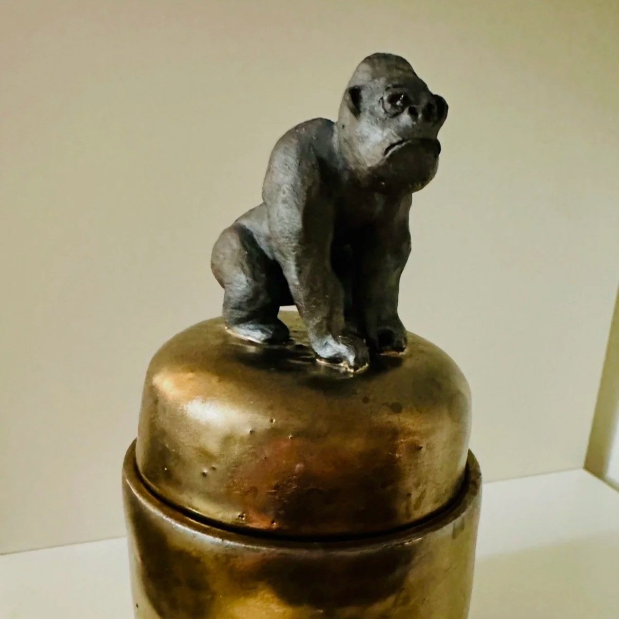 gorilla.jpg
