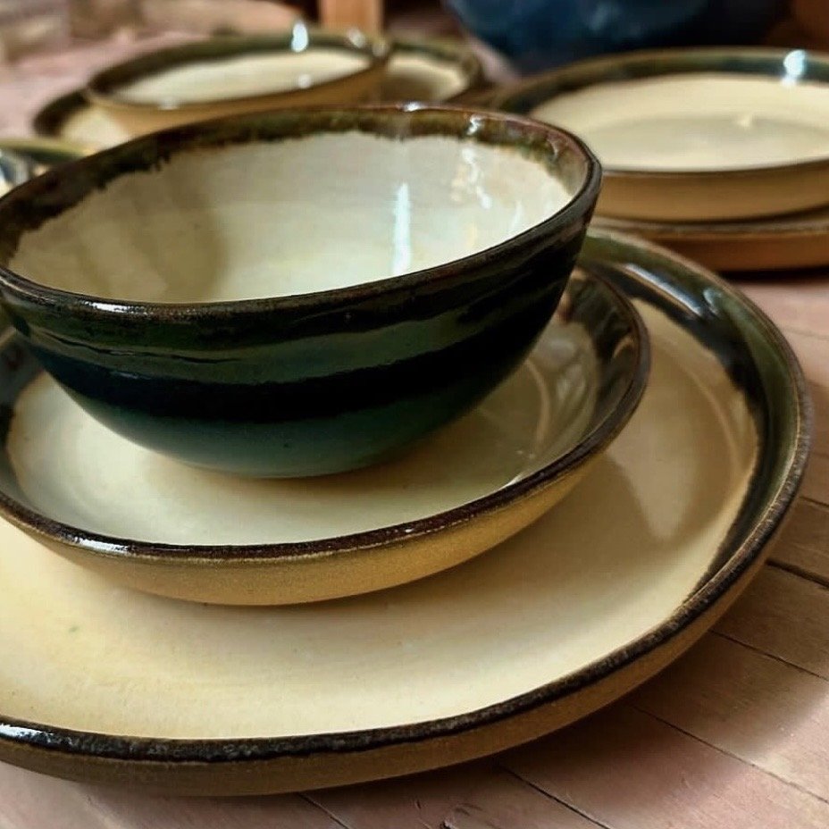 3 piece dinner set.jpg
