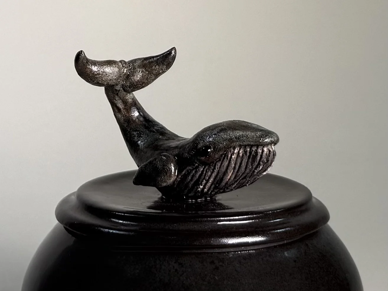 animal urns