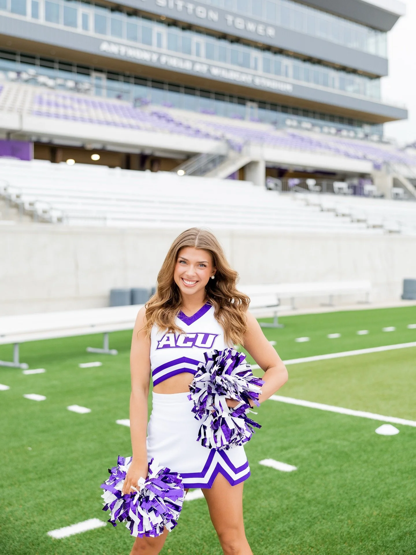 Presli&rsquo;s session was so fun, and I loved how it turned out! Congratulations @presli_brooke! 📣

#seniorphotoshoot #seniorsession #graduationphotography #cheerleaderphotography #cheerleaderphotographer #texasphotographers #boernephotographer #co