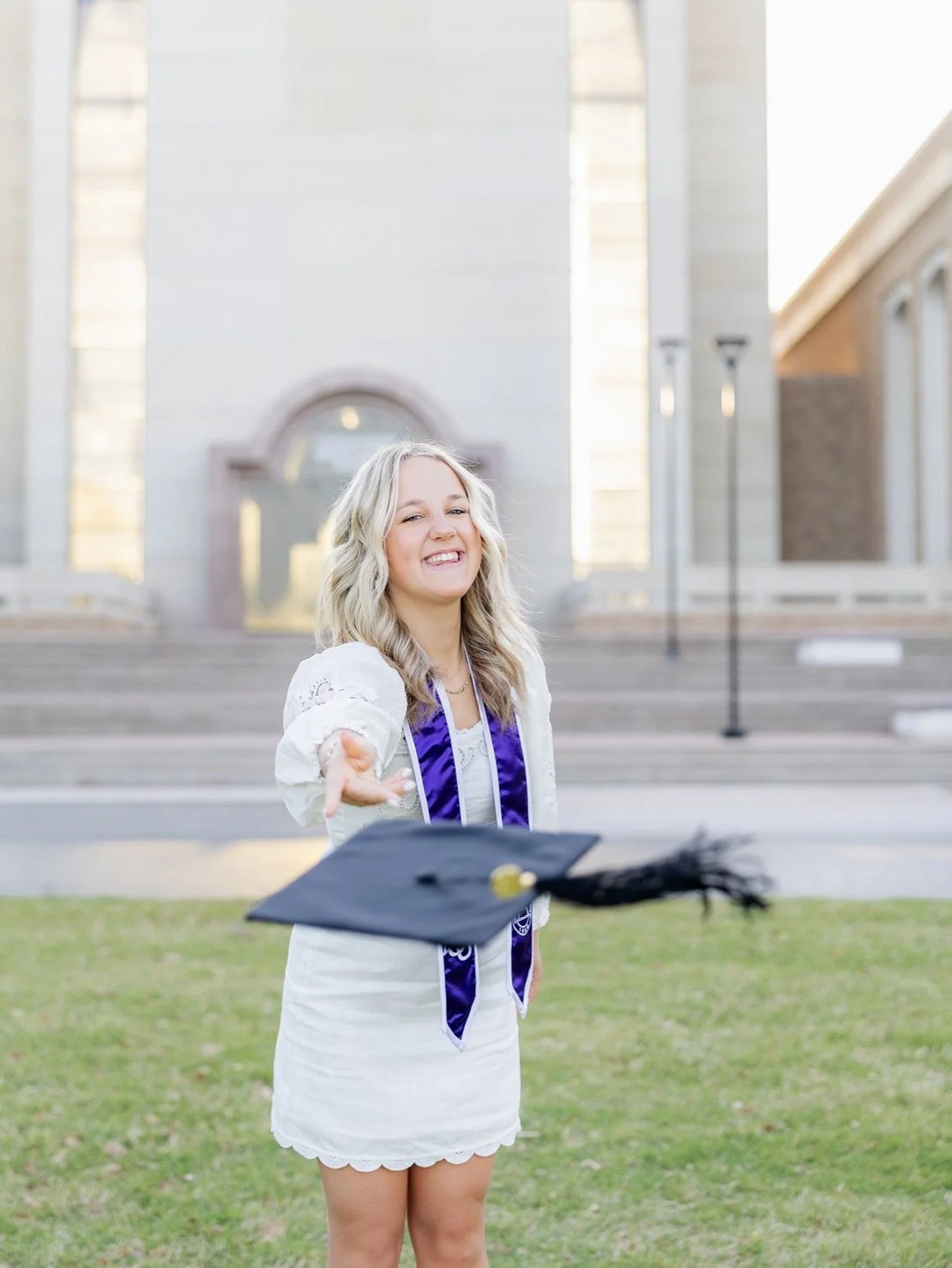 2 days until graduation! Feeling senti!! 

#seniorshoot #collegegradshoot #seniorphotos #texasphotography #abilenephotographer #collegegraduation #collegegradphotos