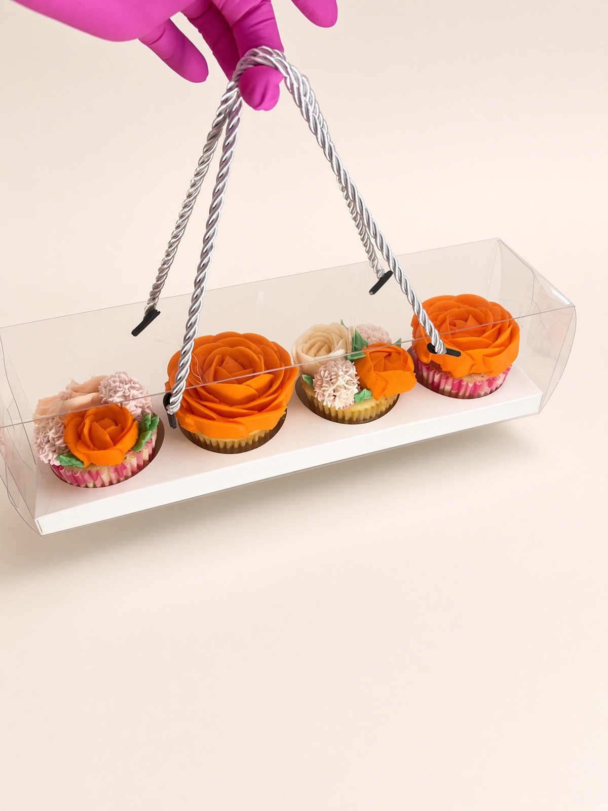 4-Cupcake Clear Gift Box with Rope Handles