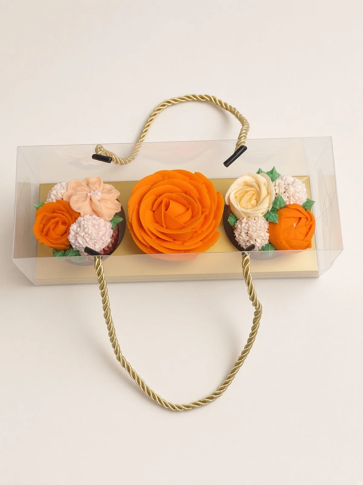 3-Cupcake Clear Gift Box with Rope Handles