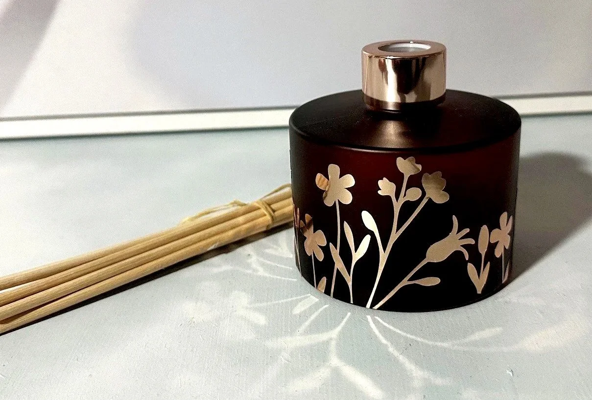 Amber Glass Reed Diffuser - Gilded Orchid
