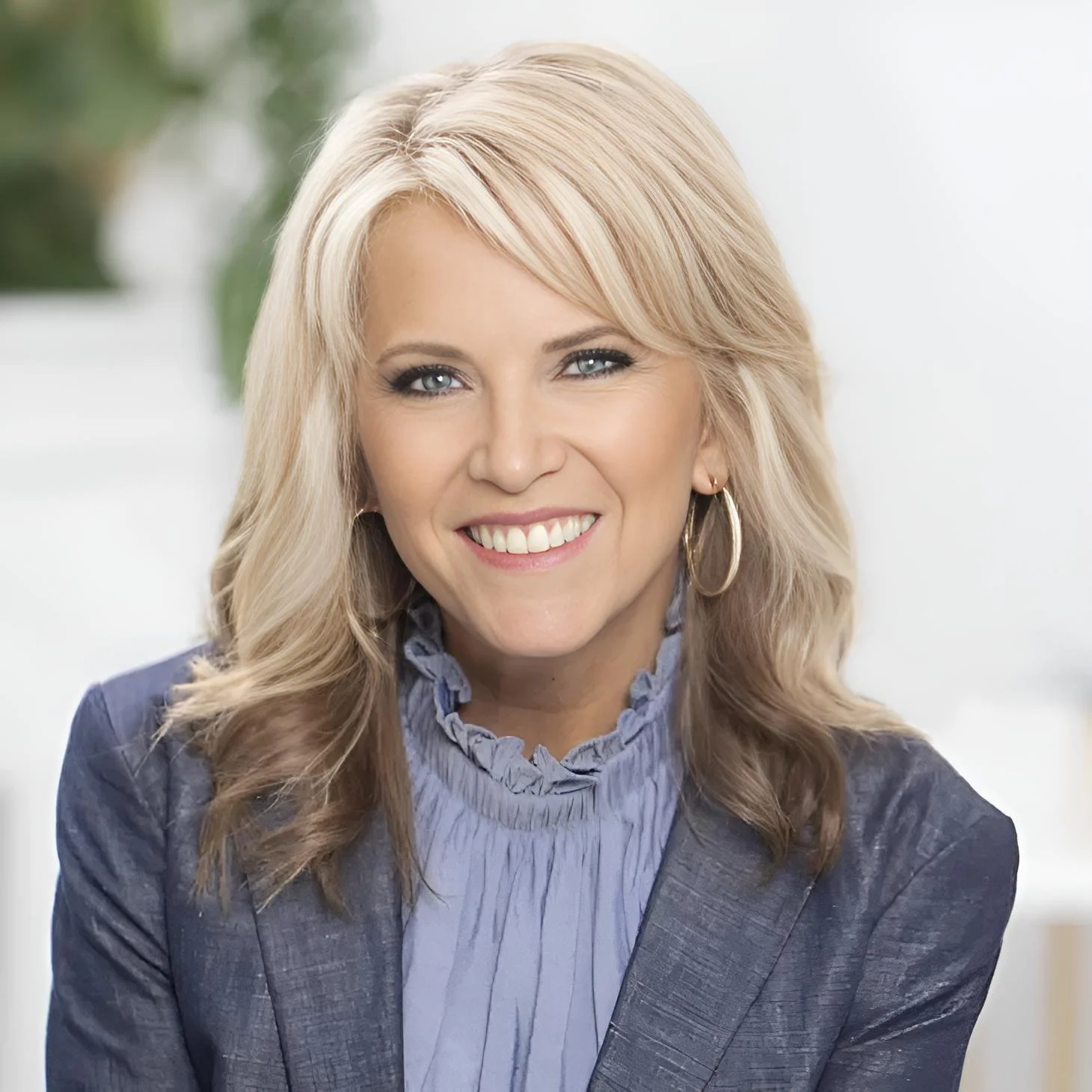 Susie Larson, best-selling author and featured speaker at the Worship Rooted Rise 2027 Christian Women’s Conference.