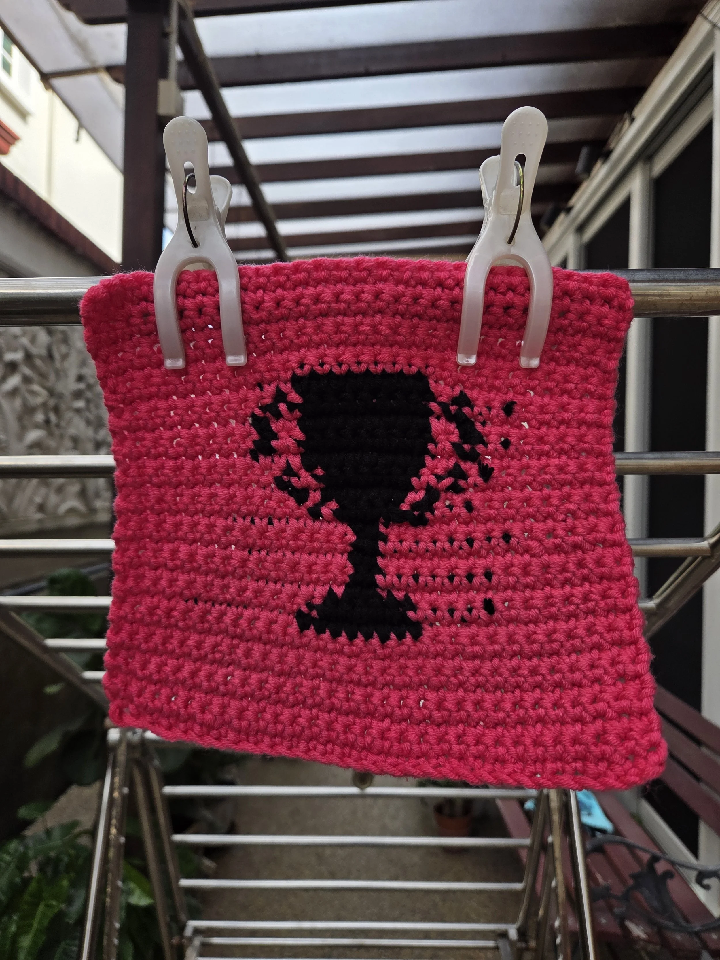 F1 Trophy Silhouette (Easy)